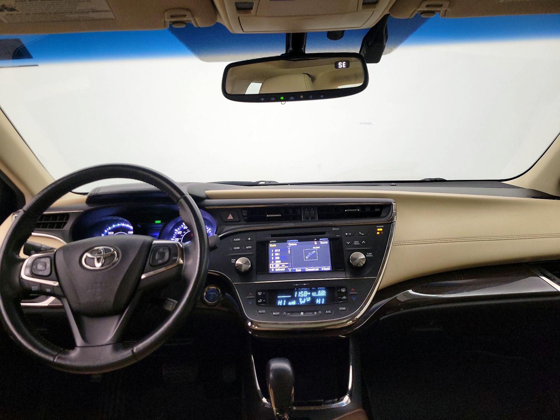 Thumbnail: 2015 Toyota Avalon - 9