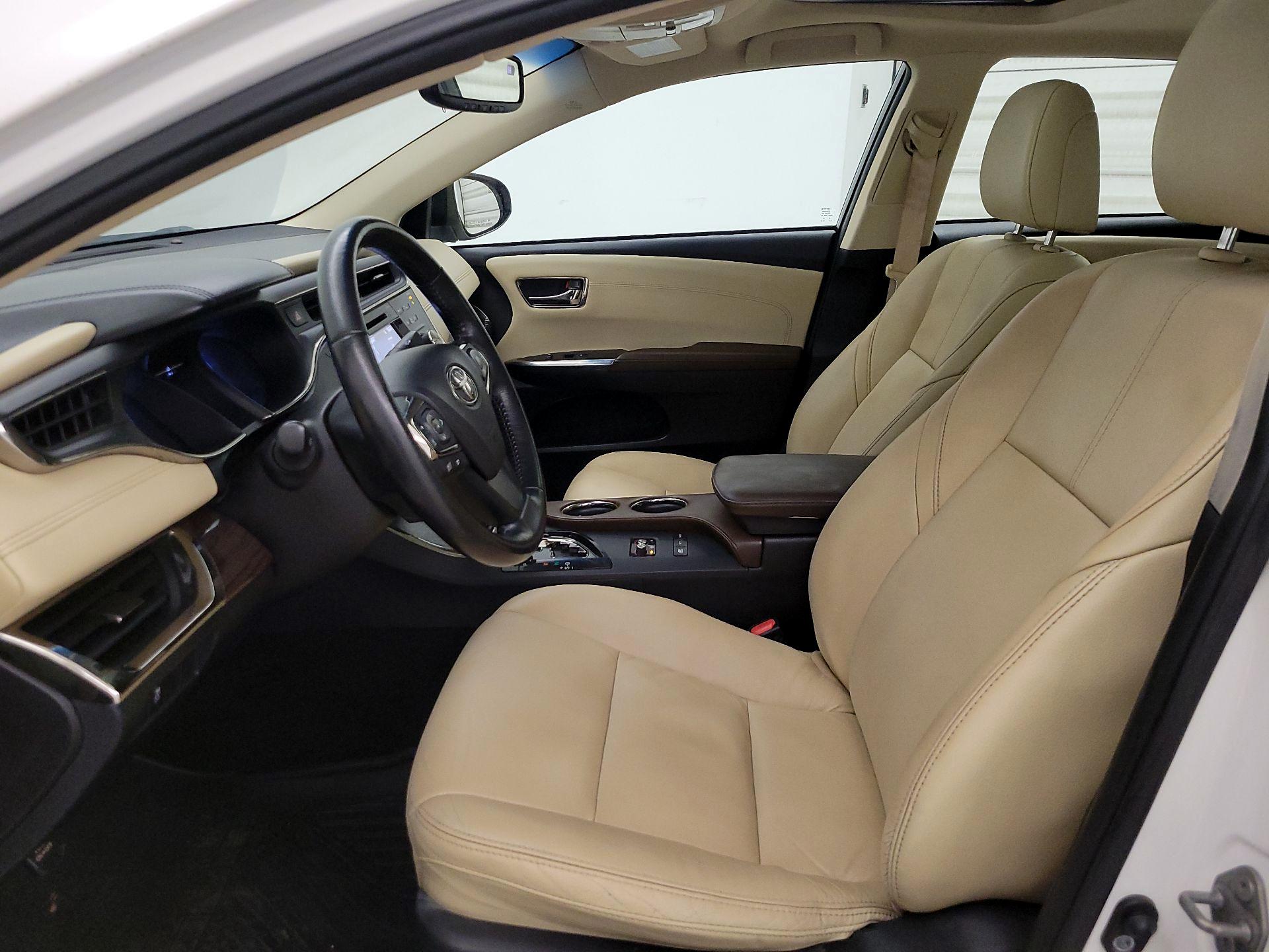 Thumbnail: 2015 Toyota Avalon - 11