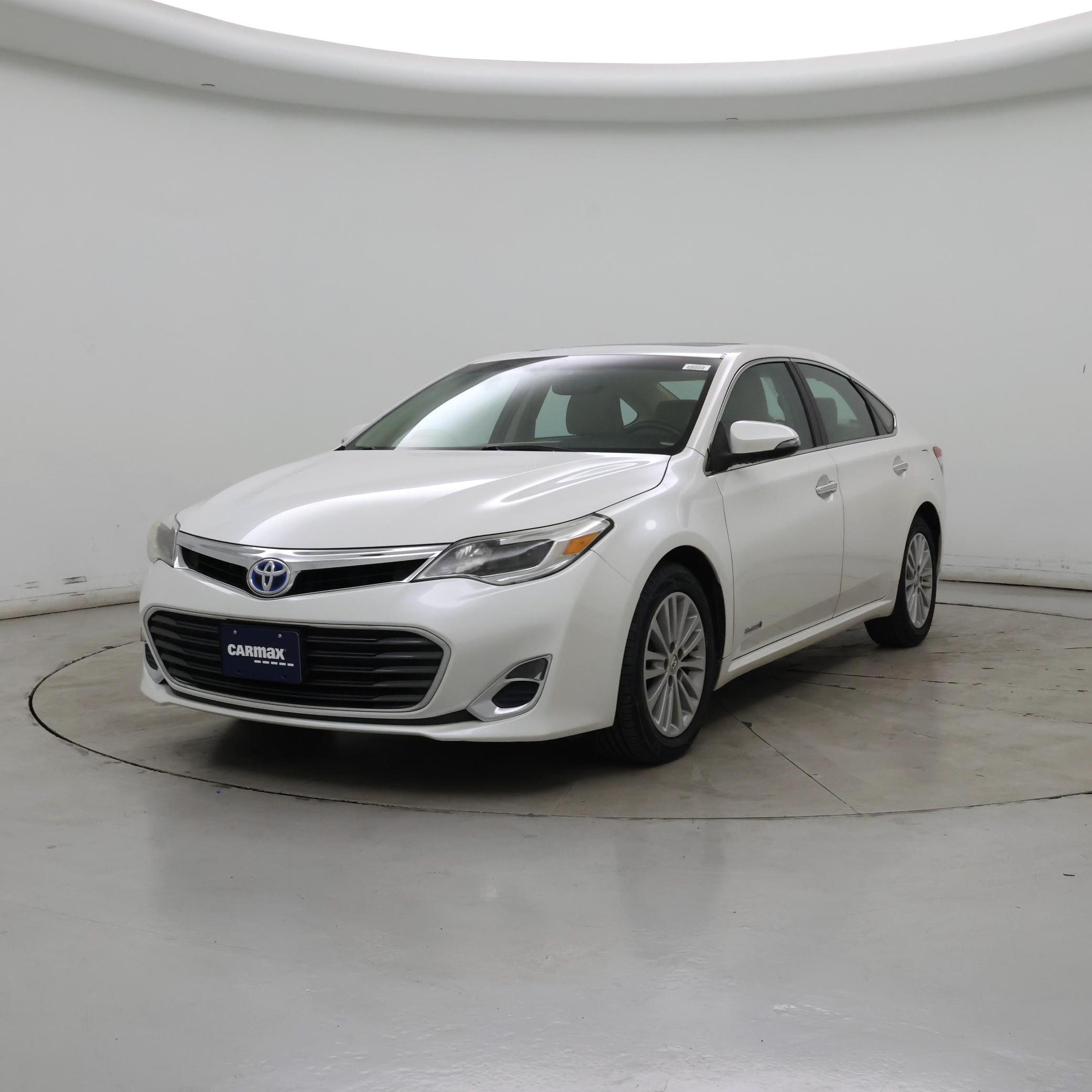 Thumbnail: 2015 Toyota Avalon - 4
