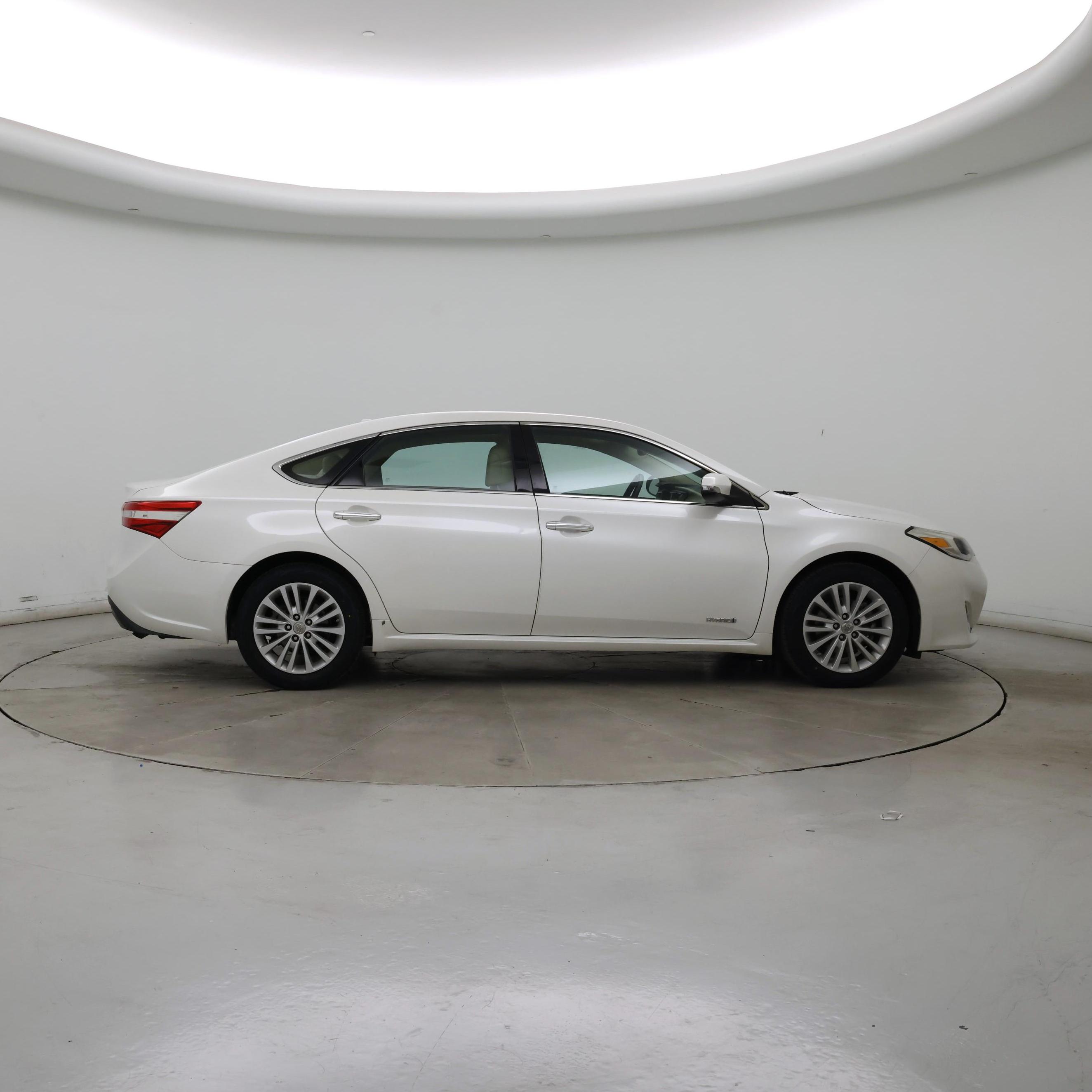 Thumbnail: 2015 Toyota Avalon - 7