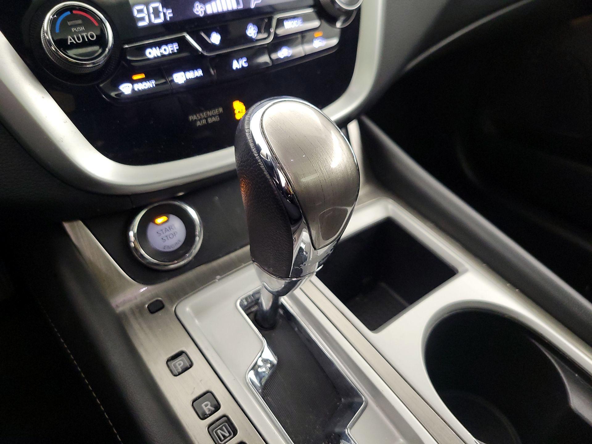 Thumbnail: 2018 Nissan Murano - 17