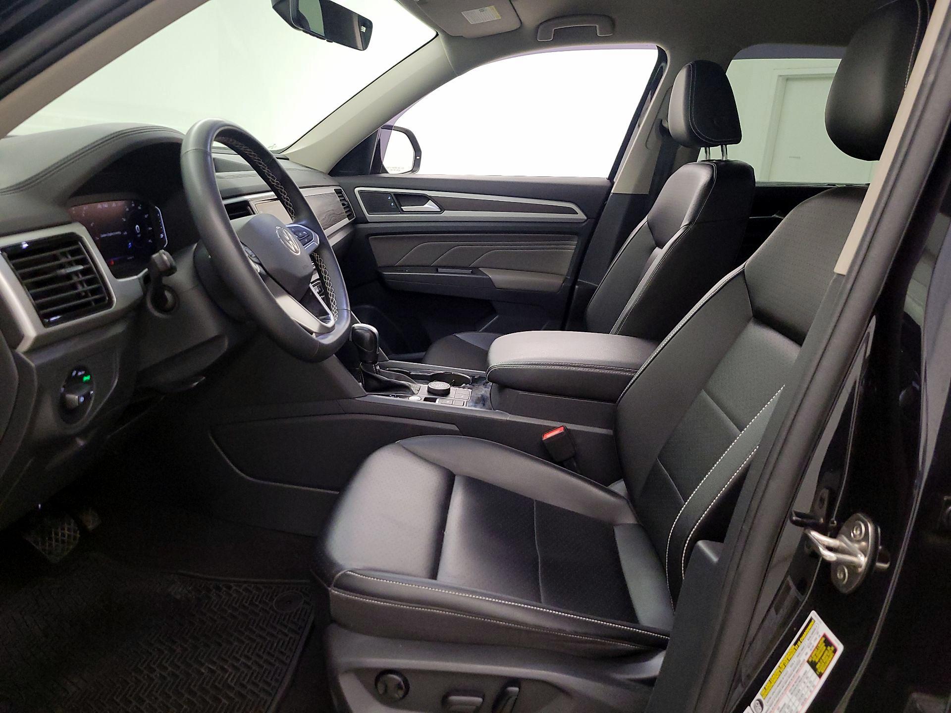 Thumbnail: 2022 Volkswagen Atlas - 11