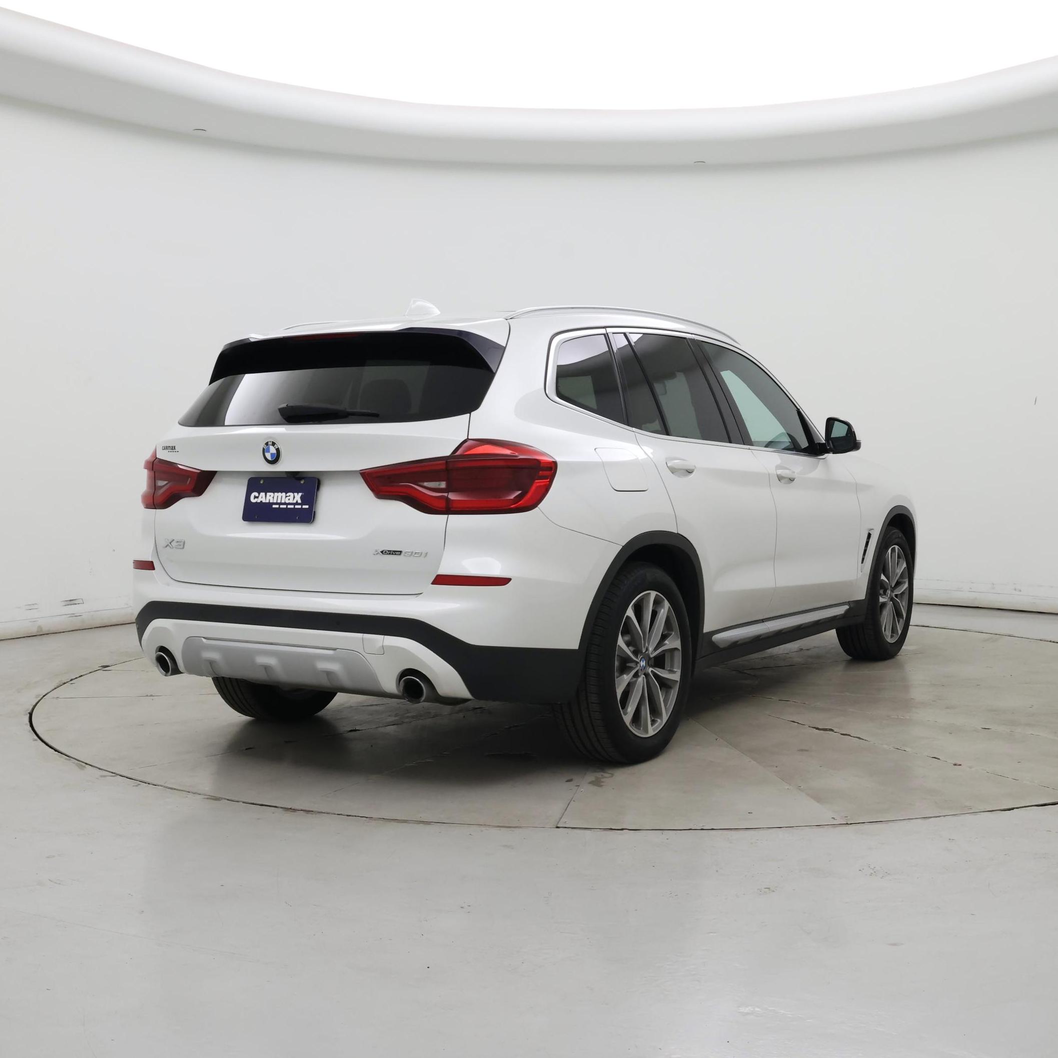 Thumbnail: 2019 BMW X3 - 8