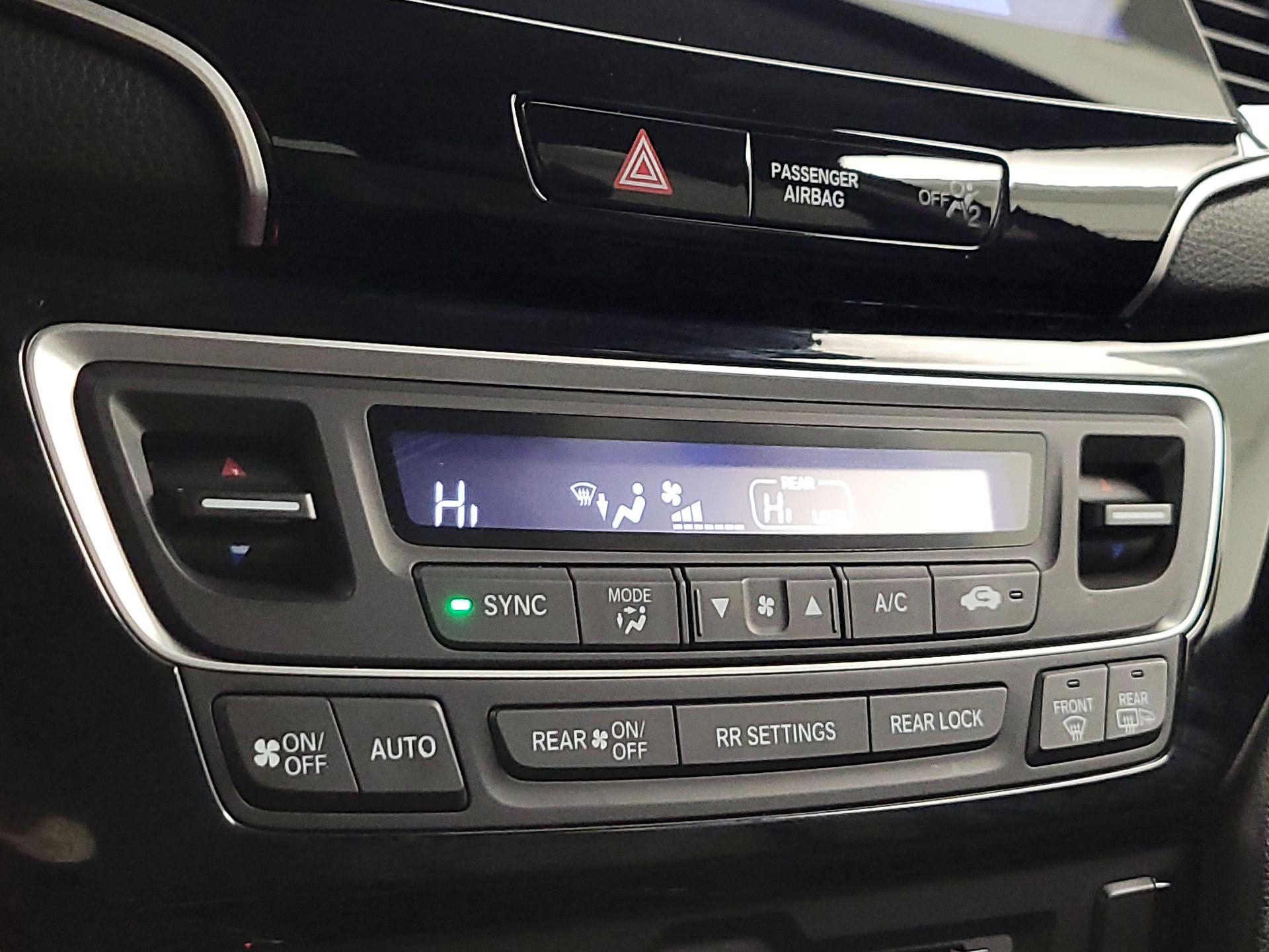 Thumbnail: 2021 Honda Pilot - 17