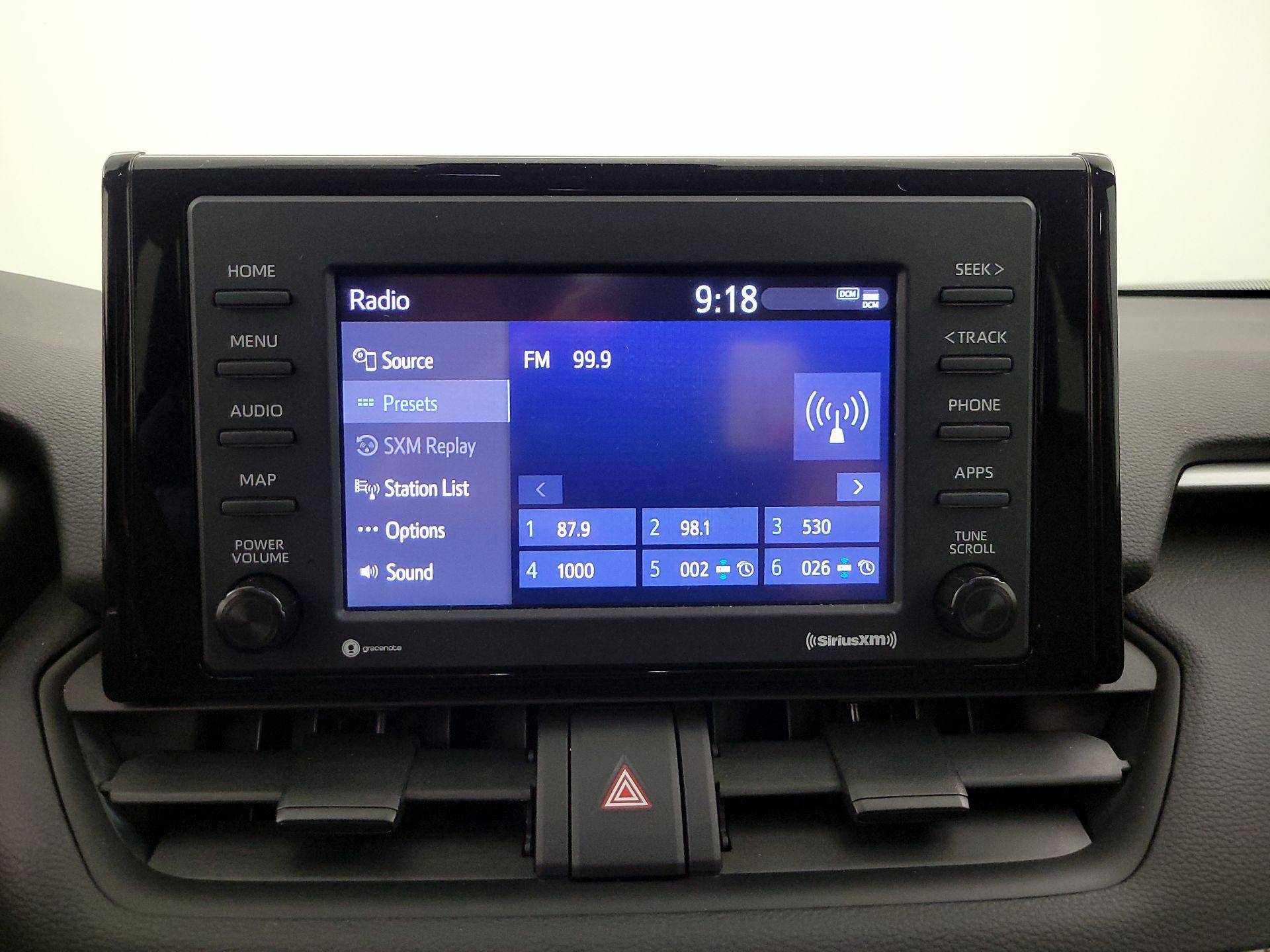 Thumbnail: 2022 Toyota RAV4 - 15