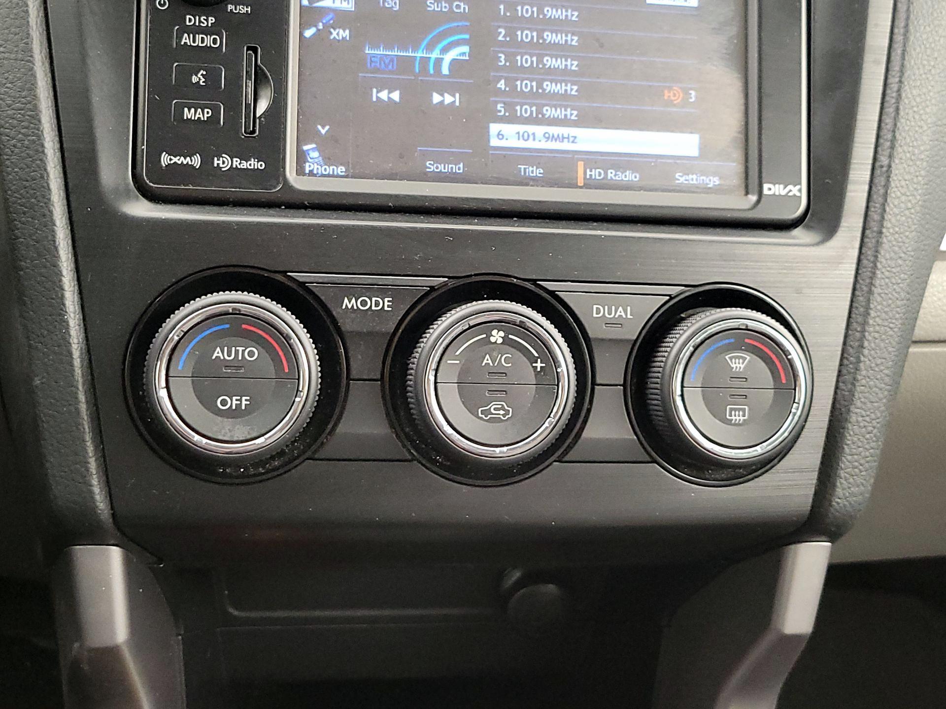 Thumbnail: 2015 Subaru Forester - 16