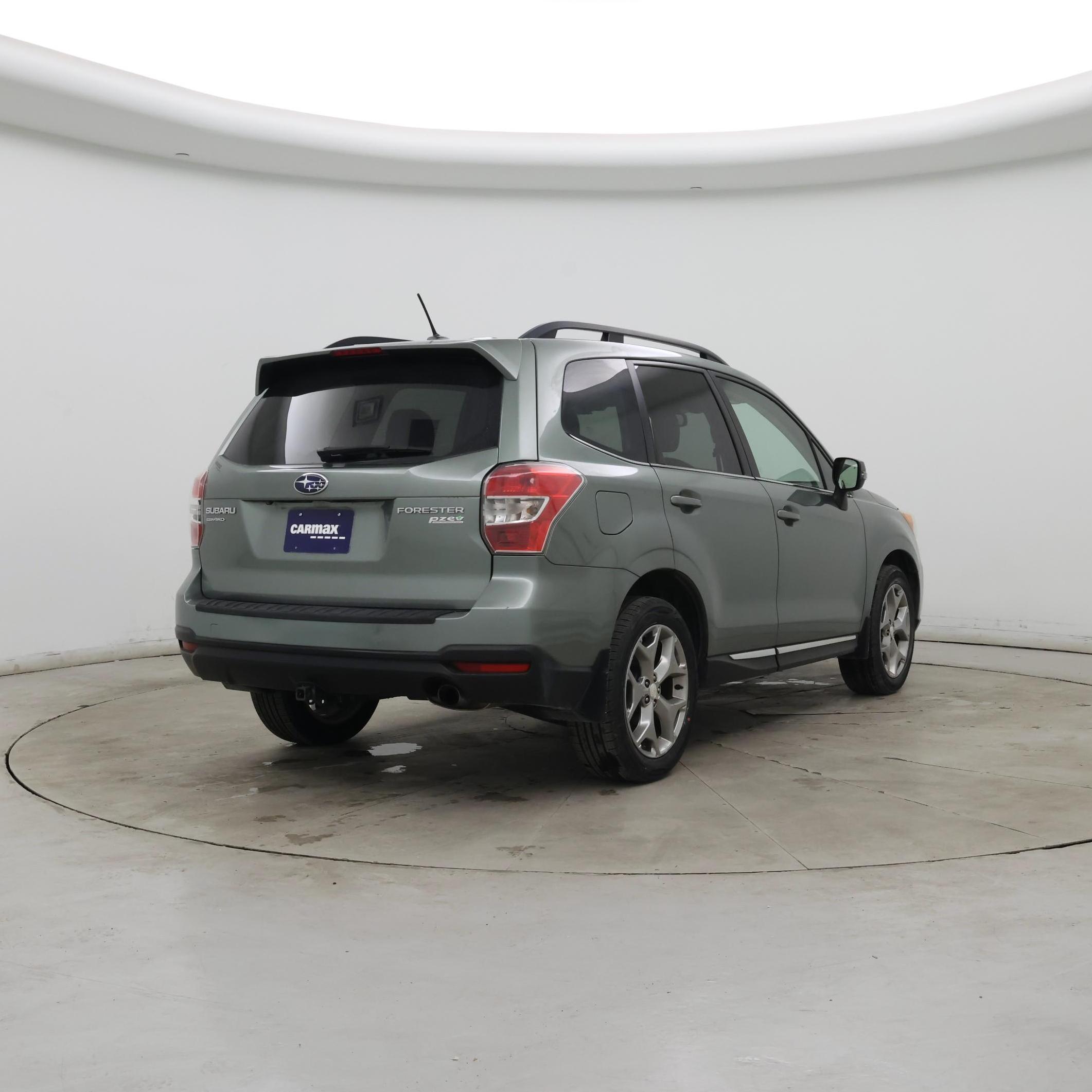 Thumbnail: 2015 Subaru Forester - 8