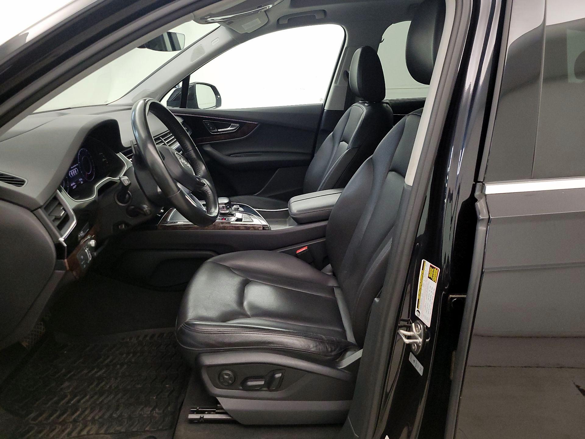 Thumbnail: 2018 Audi Q7 - 11
