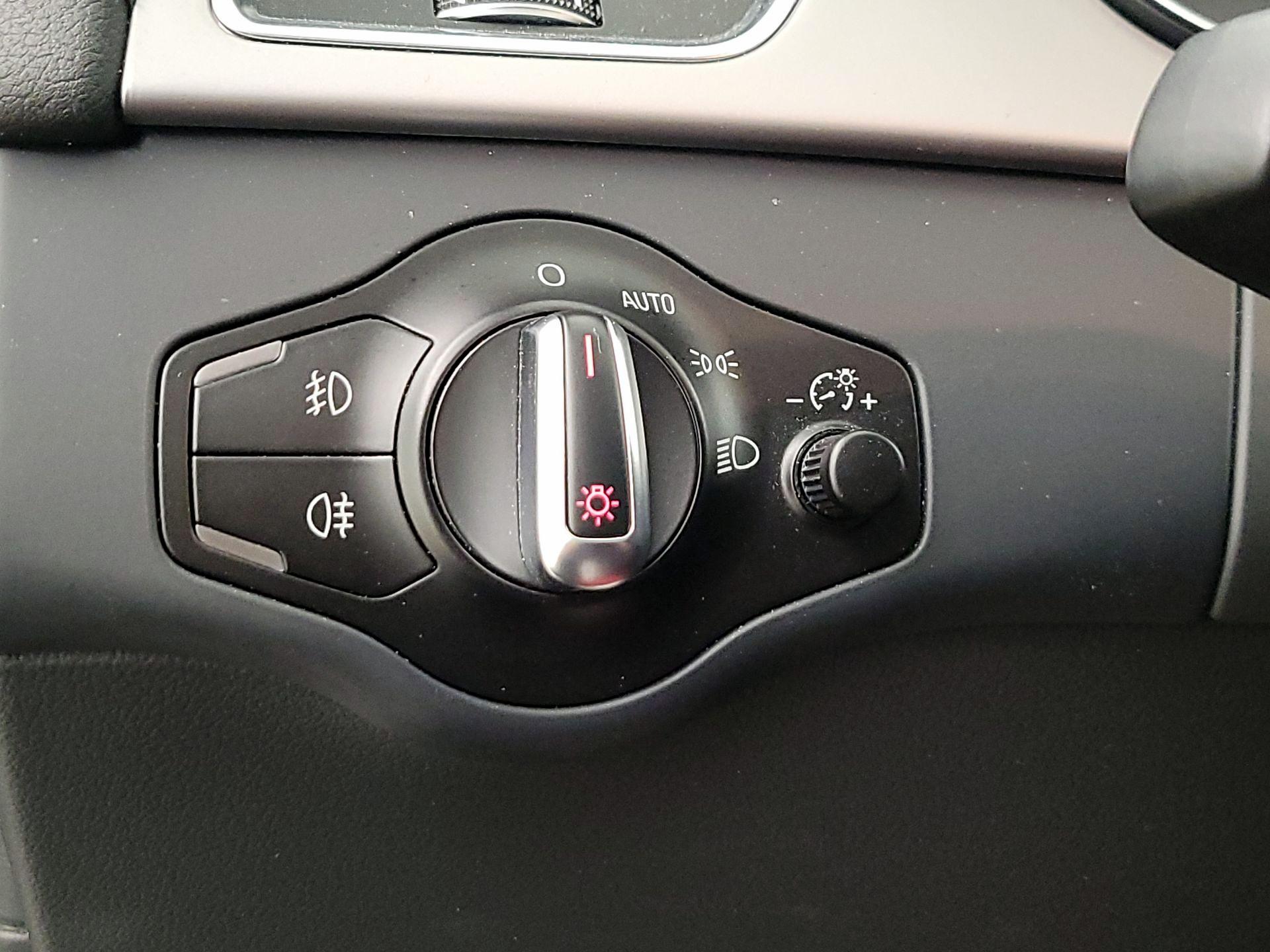 Thumbnail: 2015 Audi S4 - 13