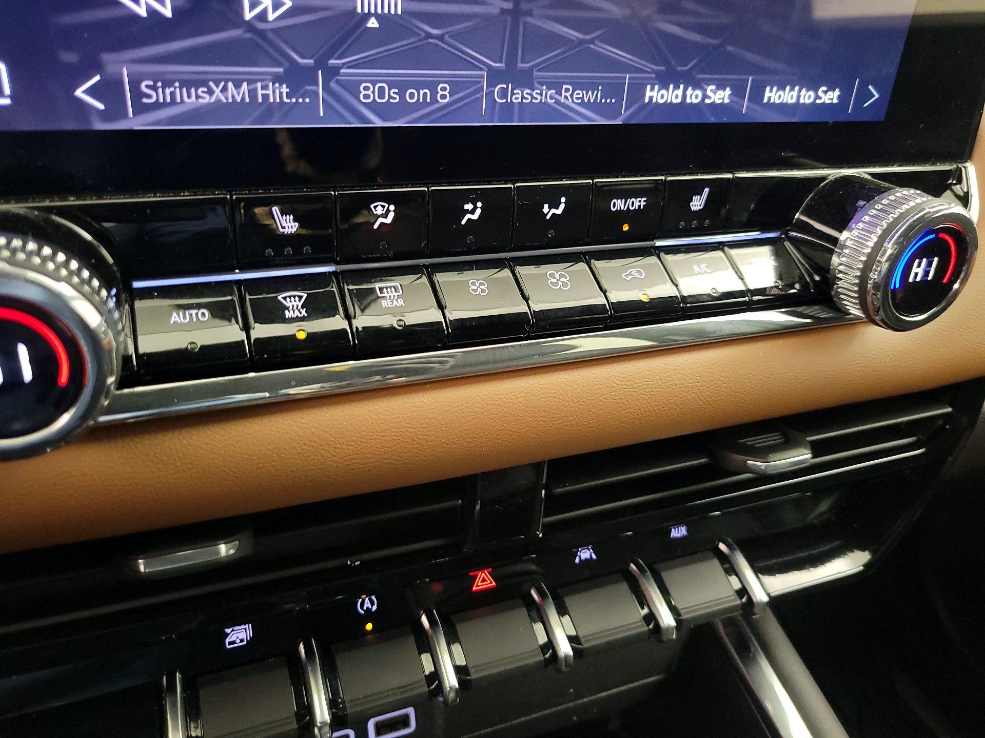 Thumbnail: 2025 GMC Canyon - 16