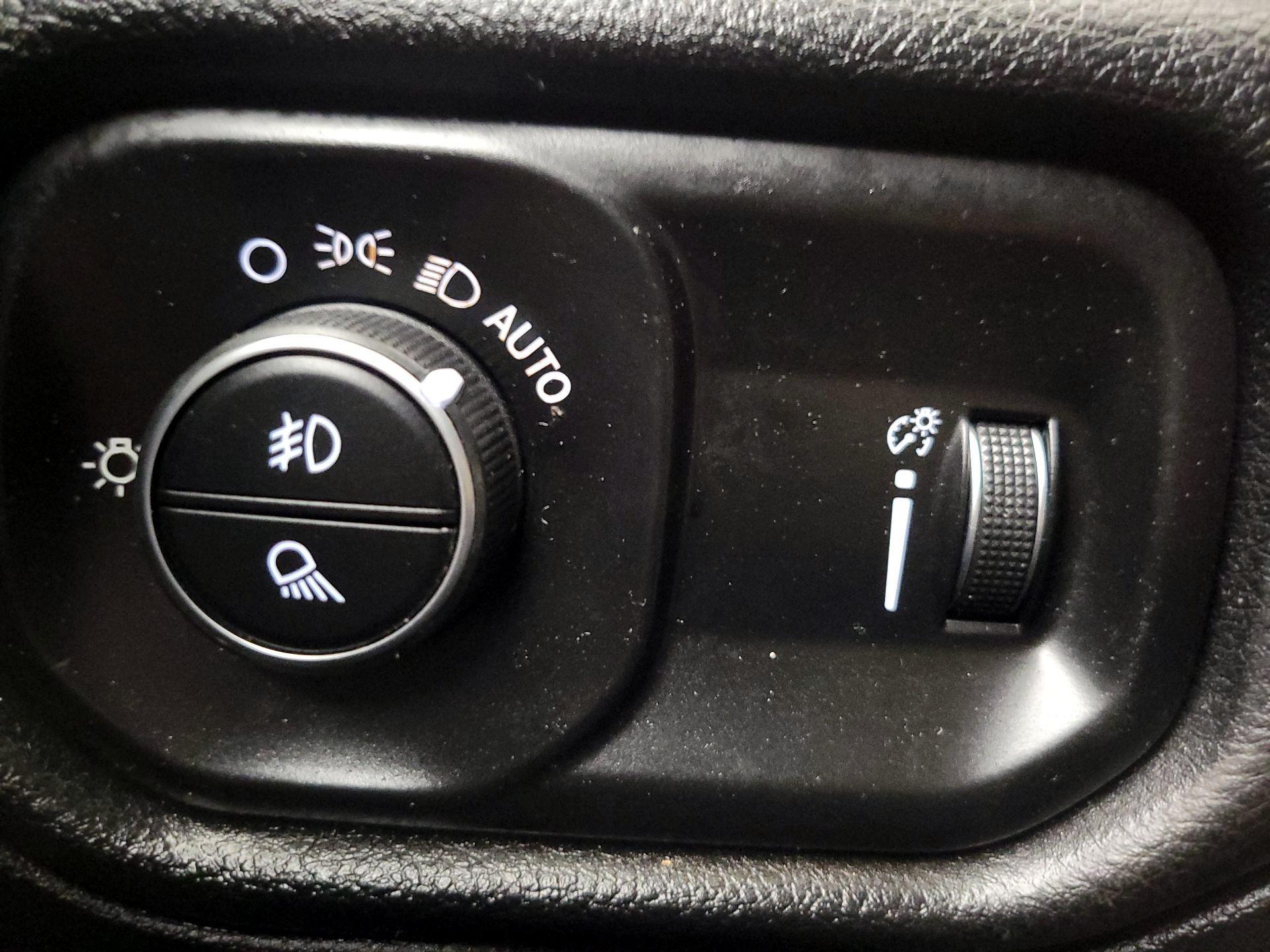 Thumbnail: 2022 RAM 1500 - 13