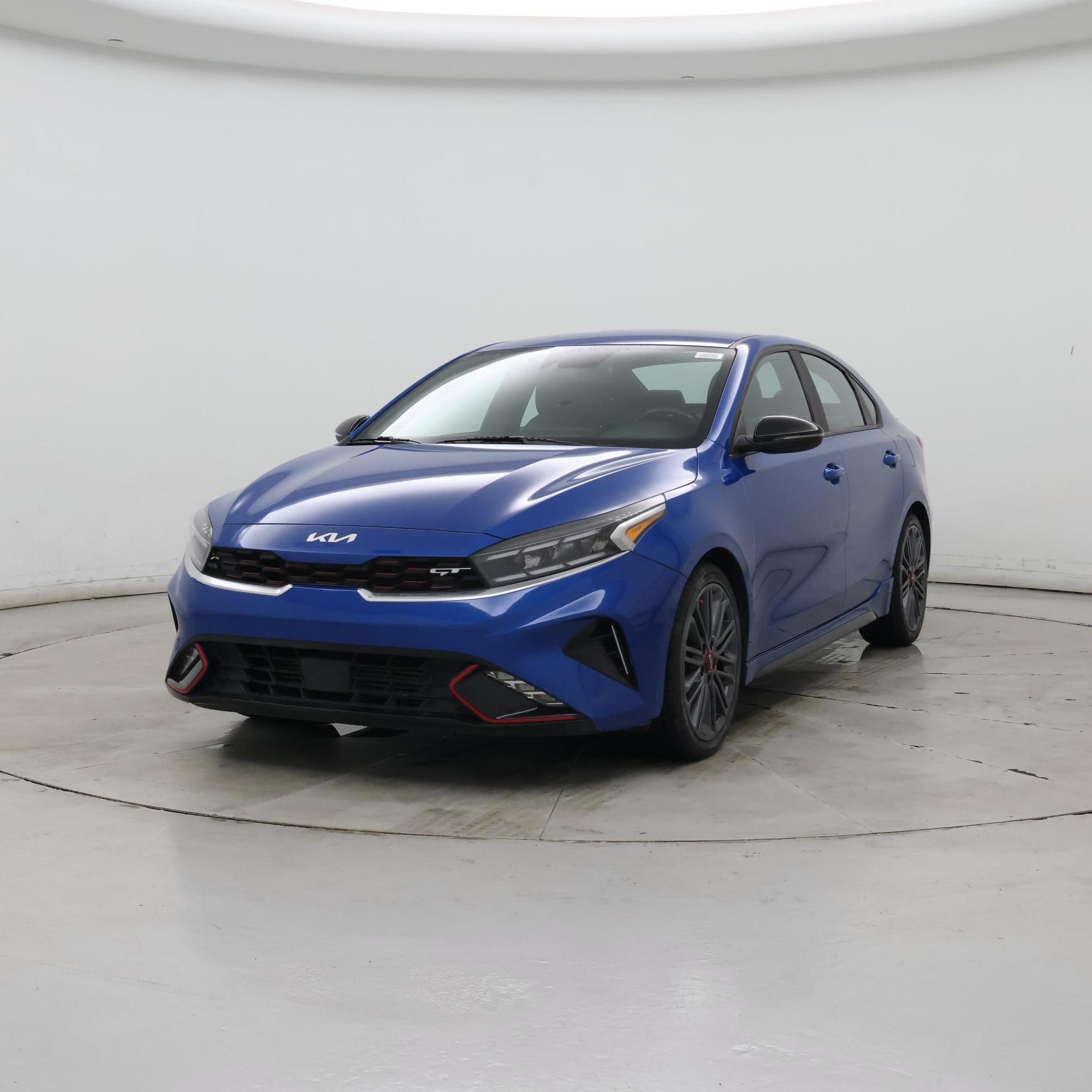 Thumbnail: 2023 Kia Forte - 4