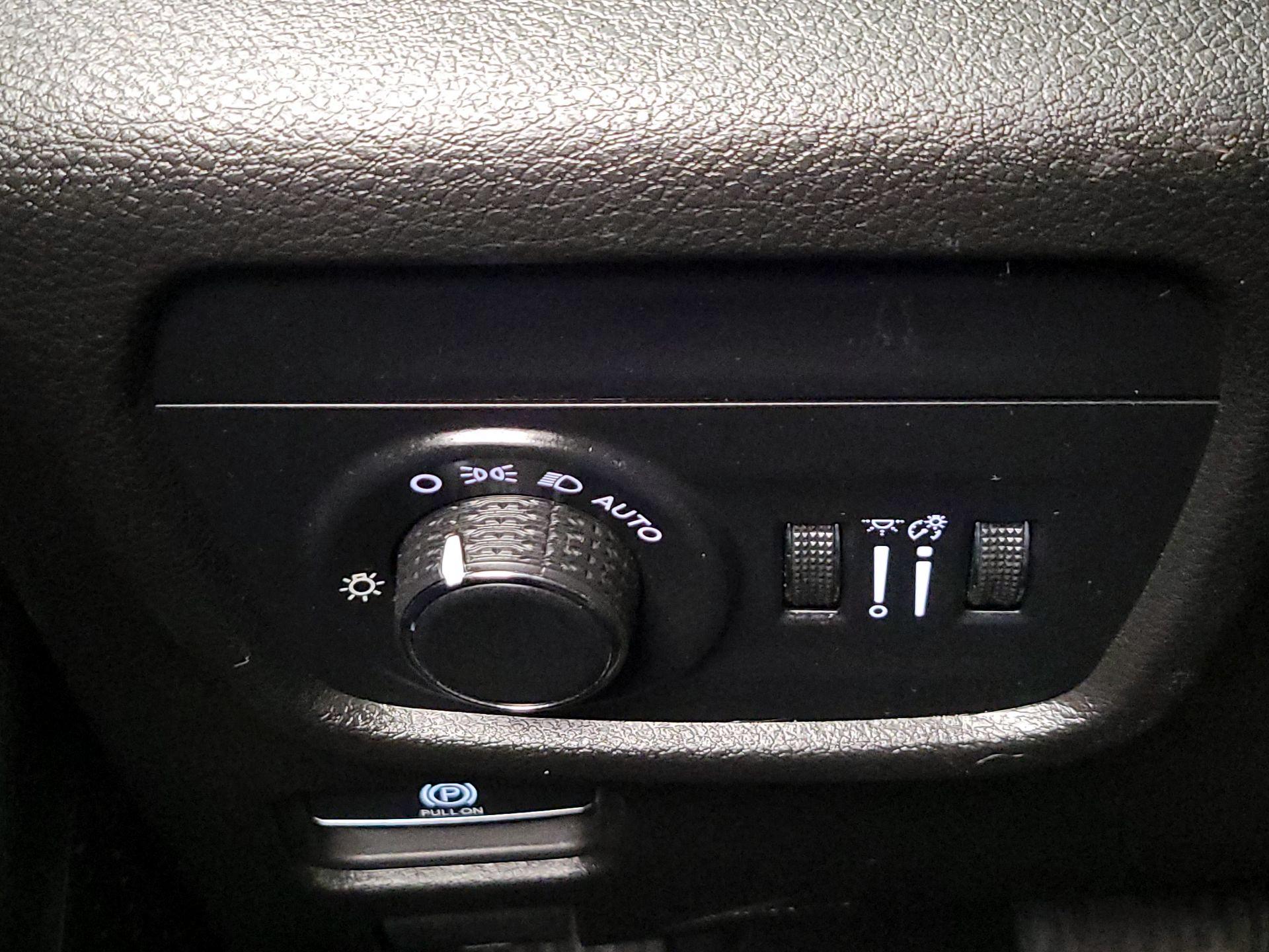 Thumbnail: 2023 Jeep Grand Cherokee - 13