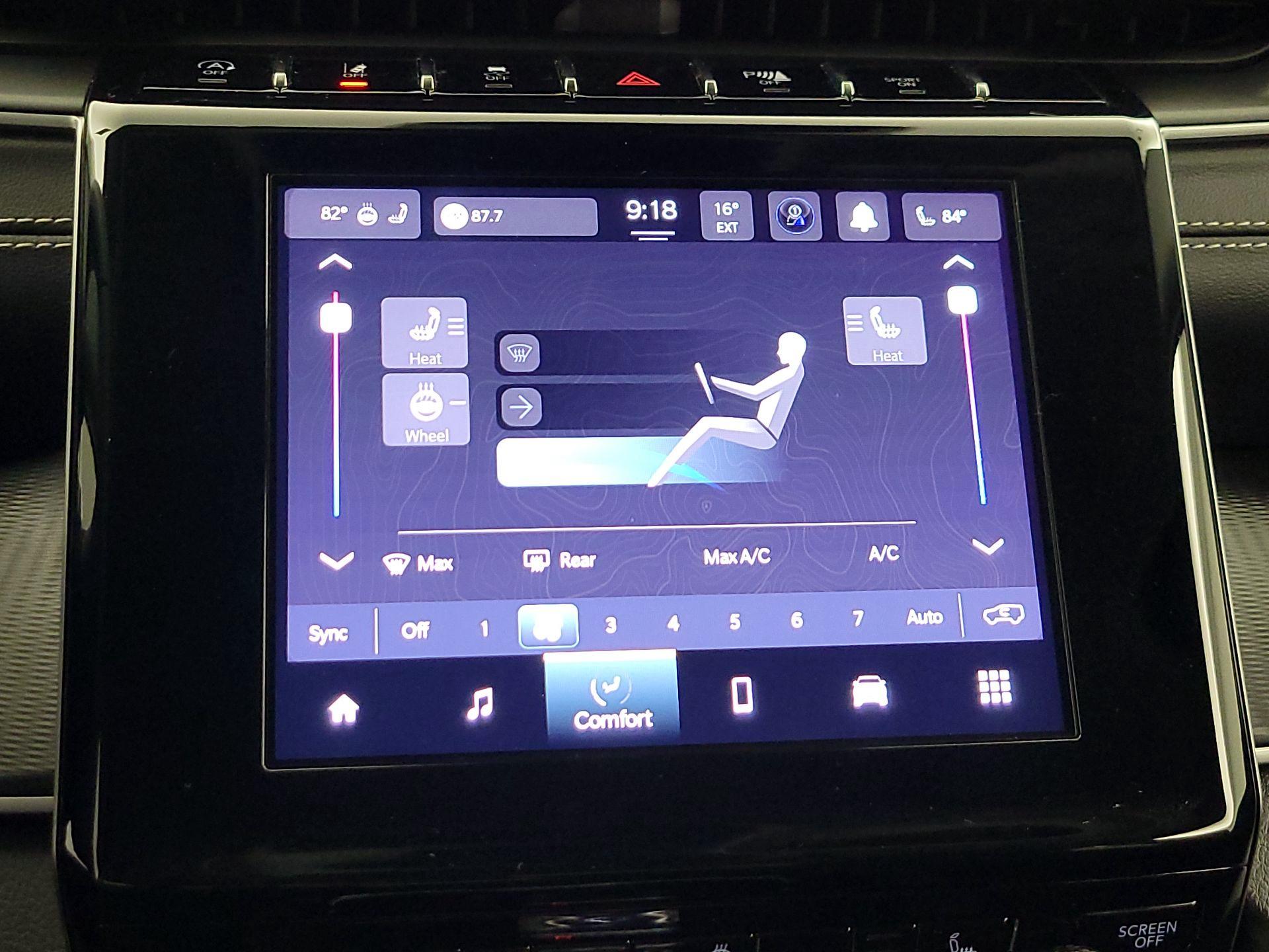 Thumbnail: 2023 Jeep Grand Cherokee - 16