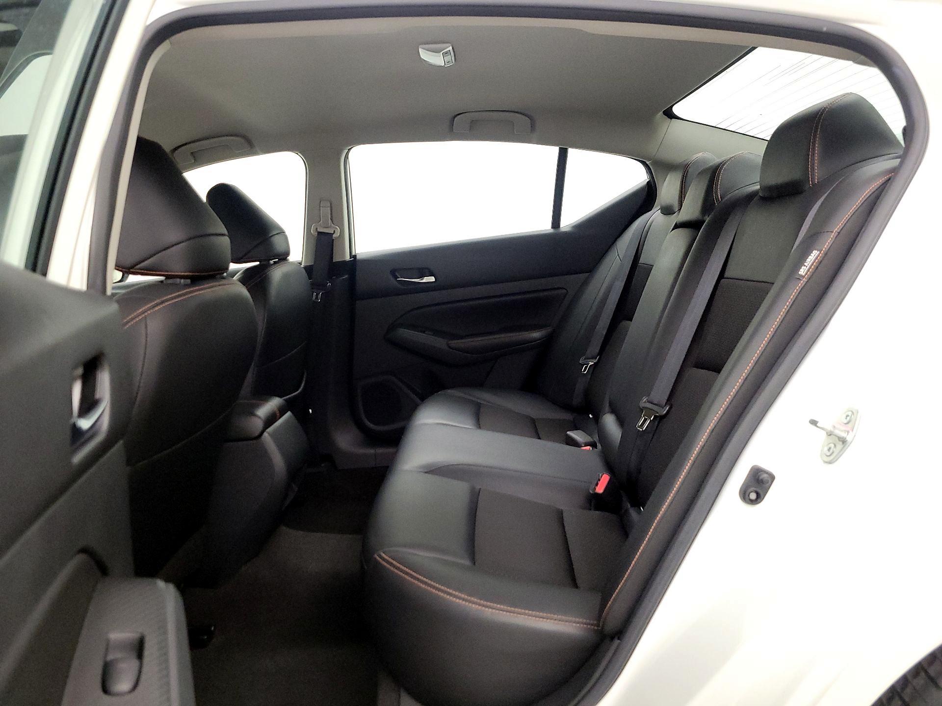 Thumbnail: 2022 Nissan Altima - 19