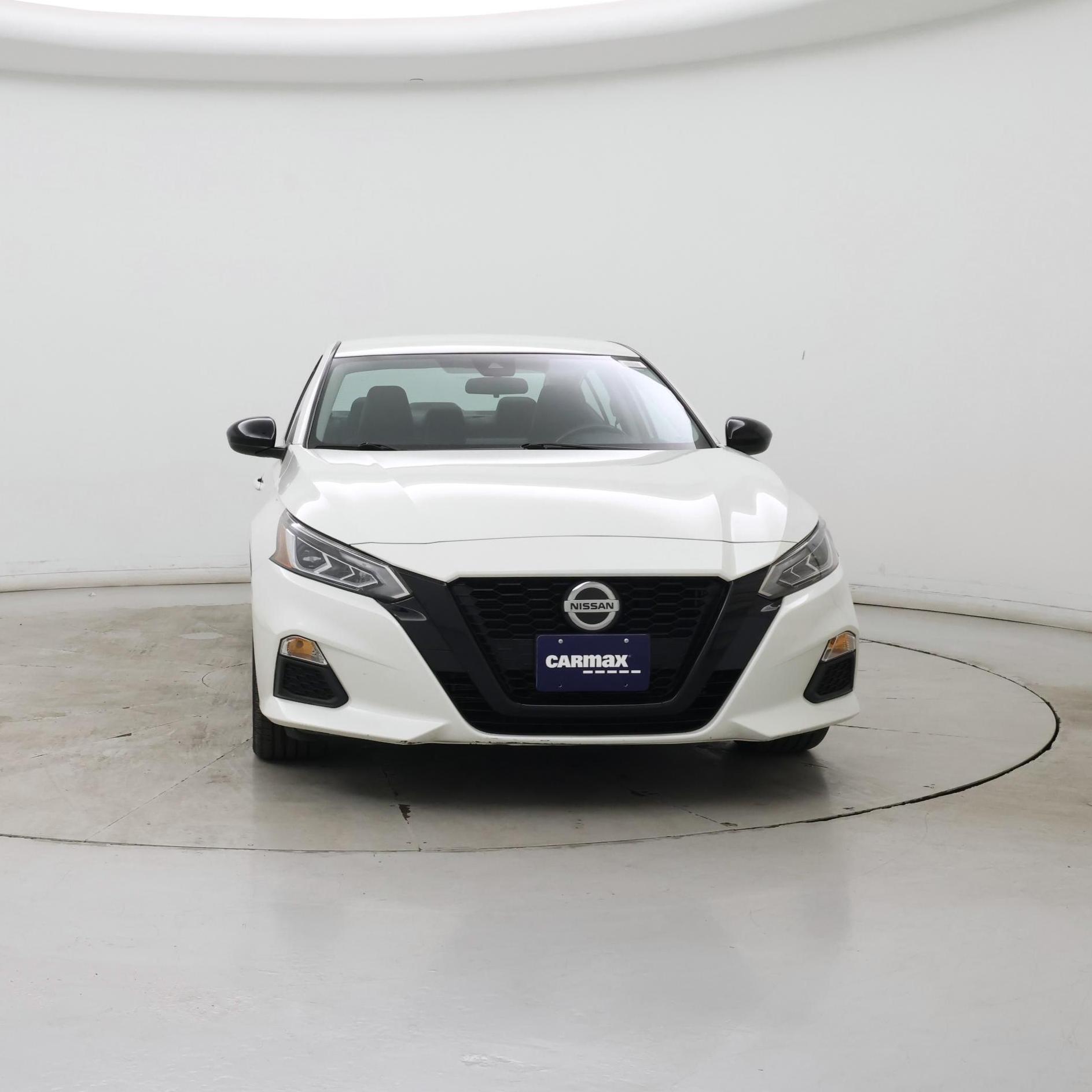 Thumbnail: 2022 Nissan Altima - 5