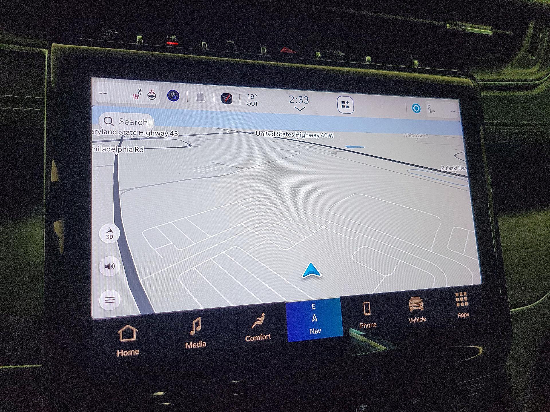 Thumbnail: 2023 Jeep Grand Cherokee - 14