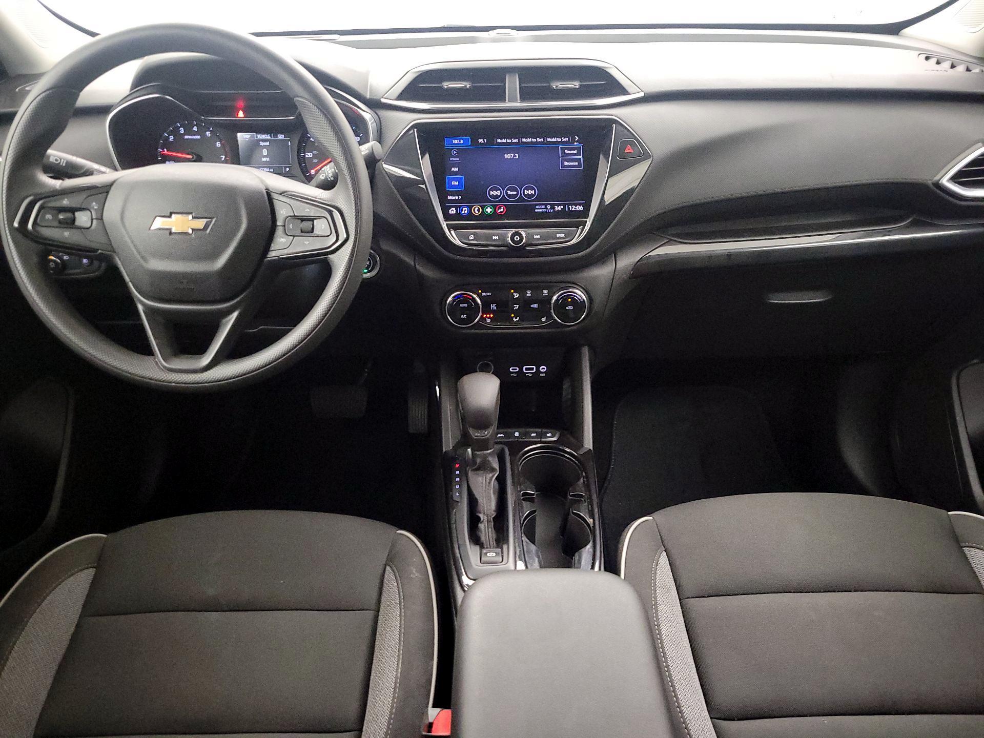 Thumbnail: 2023 Chevrolet TrailBlazer - 9