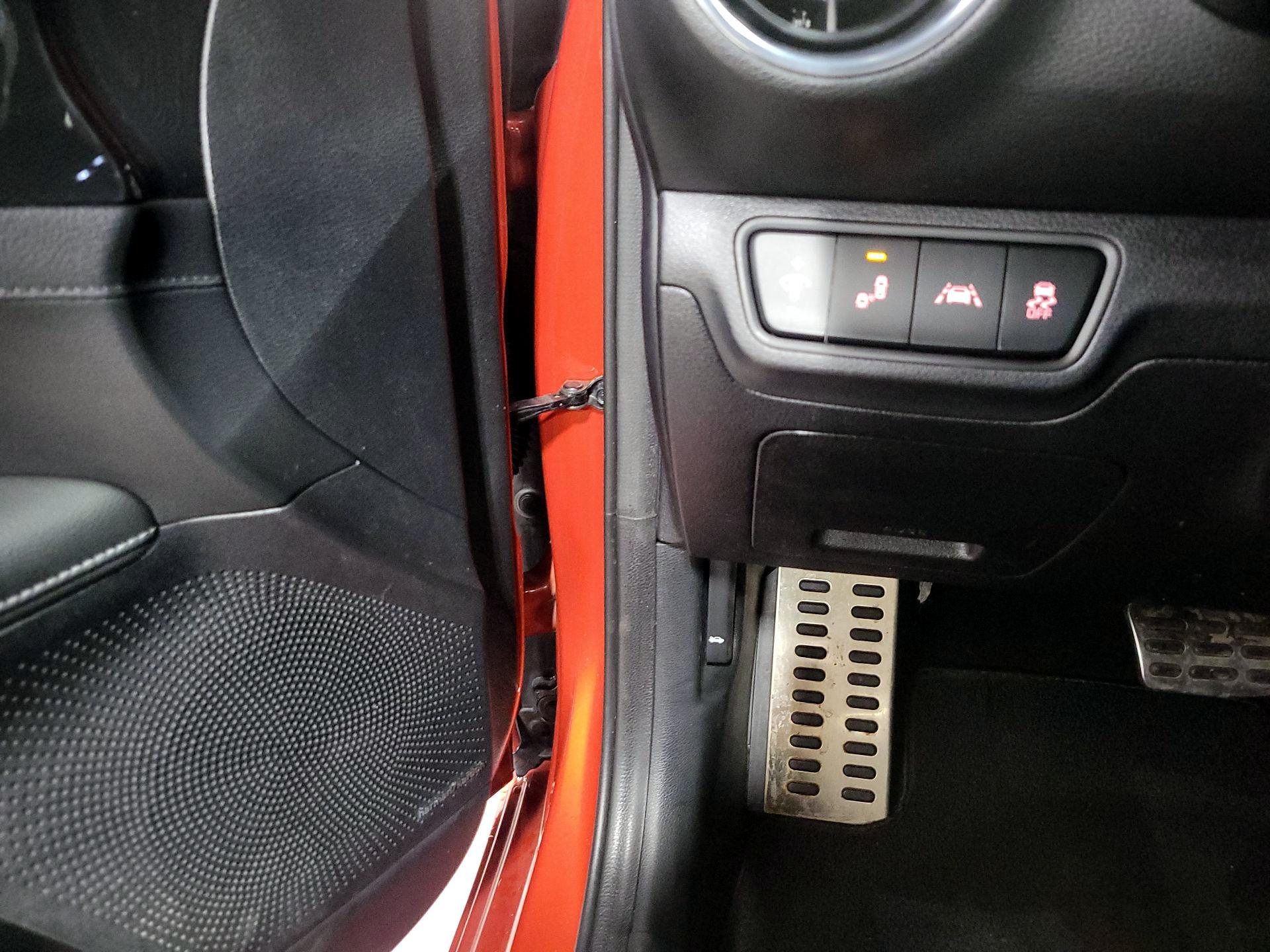 Thumbnail: 2020 Kia Forte - 13