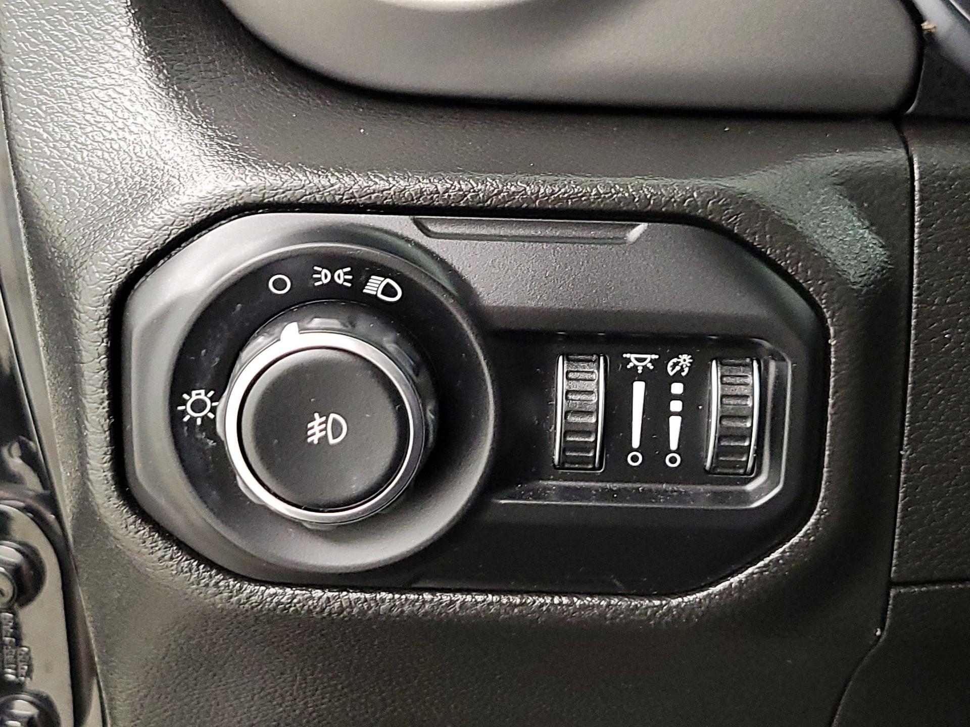 Thumbnail: 2022 Jeep Wrangler - 13