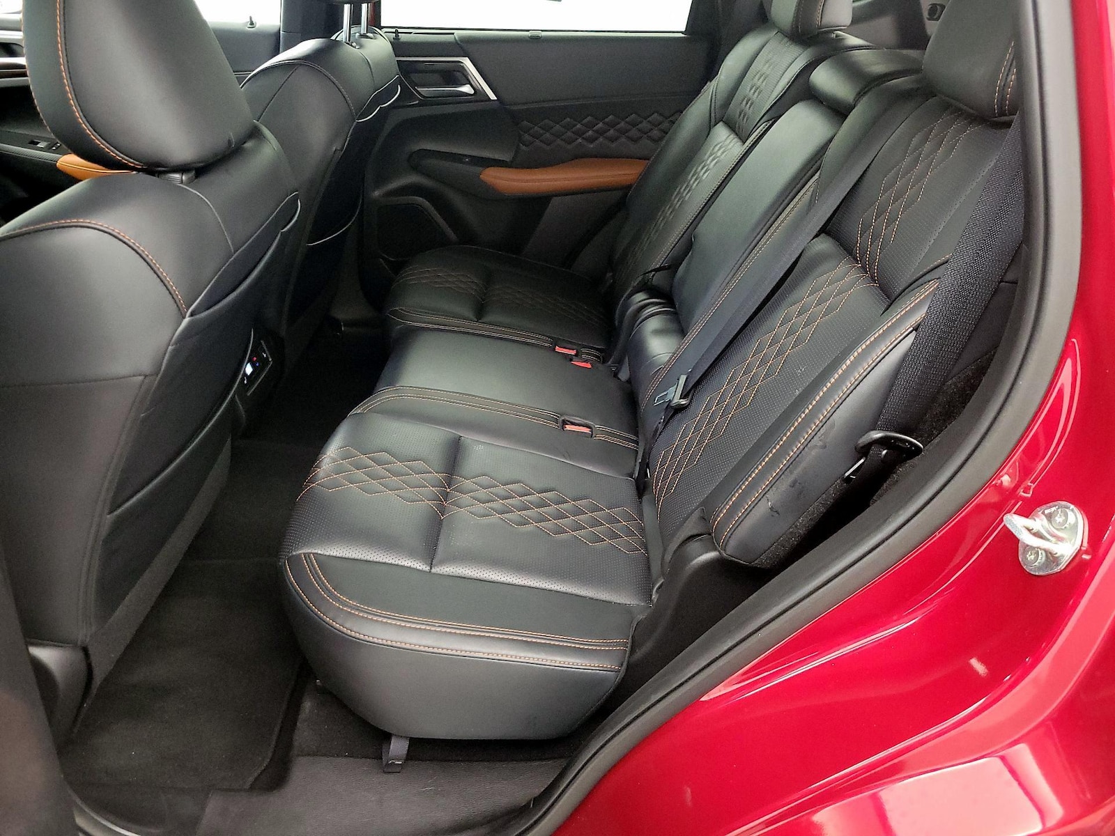 2024 Mitsubishi Outlander SEL - Photo 20