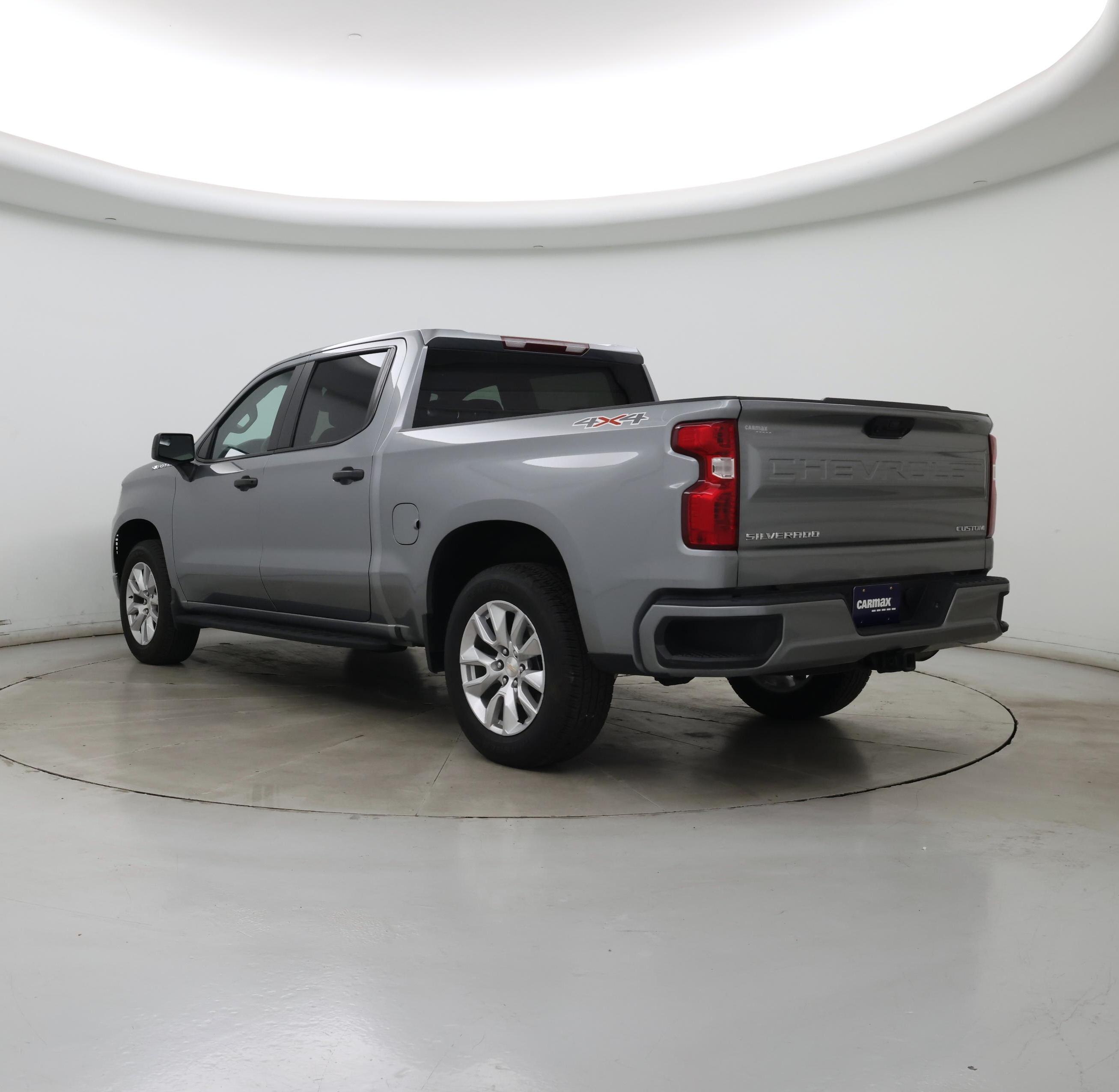 Thumbnail: 2024 Chevrolet Silverado 1500 - 2