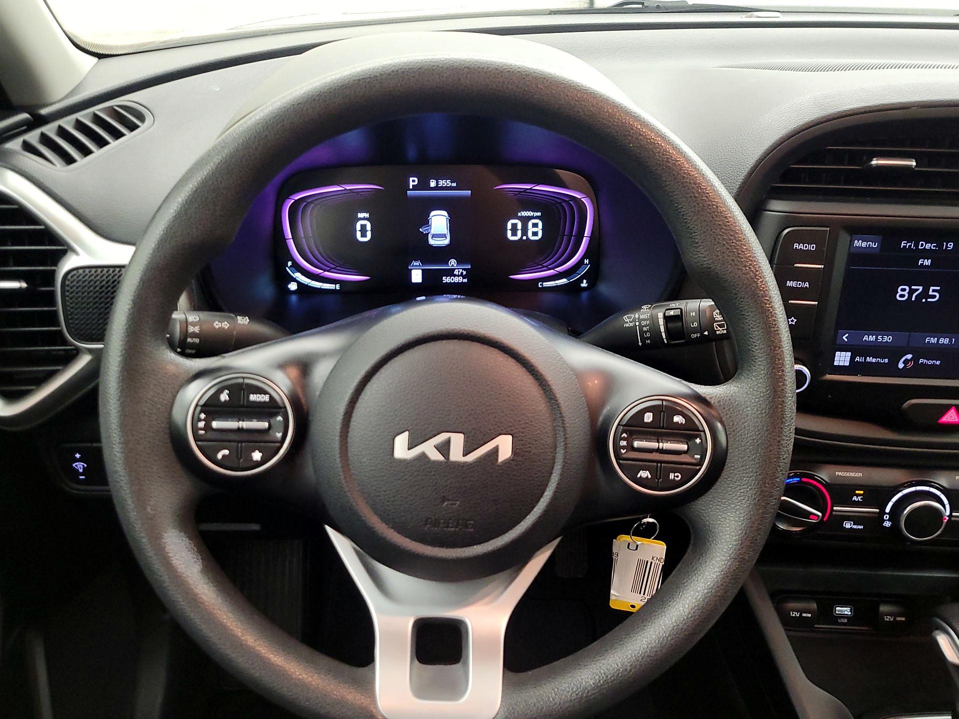 Thumbnail: 2023 Kia Soul - 10