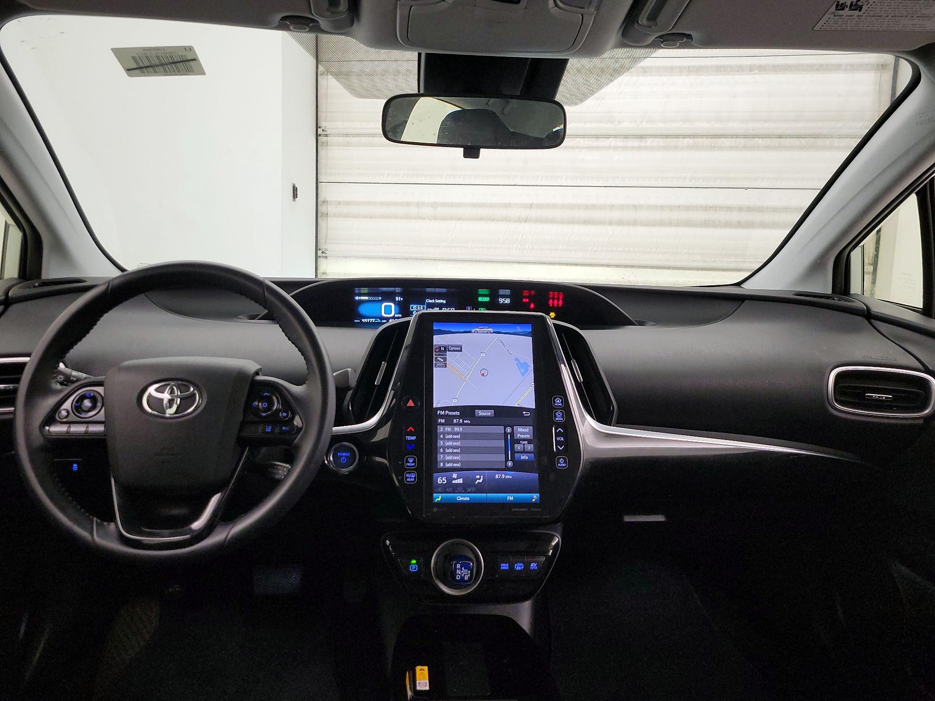 Thumbnail: 2020 Toyota Prius Prime - 9