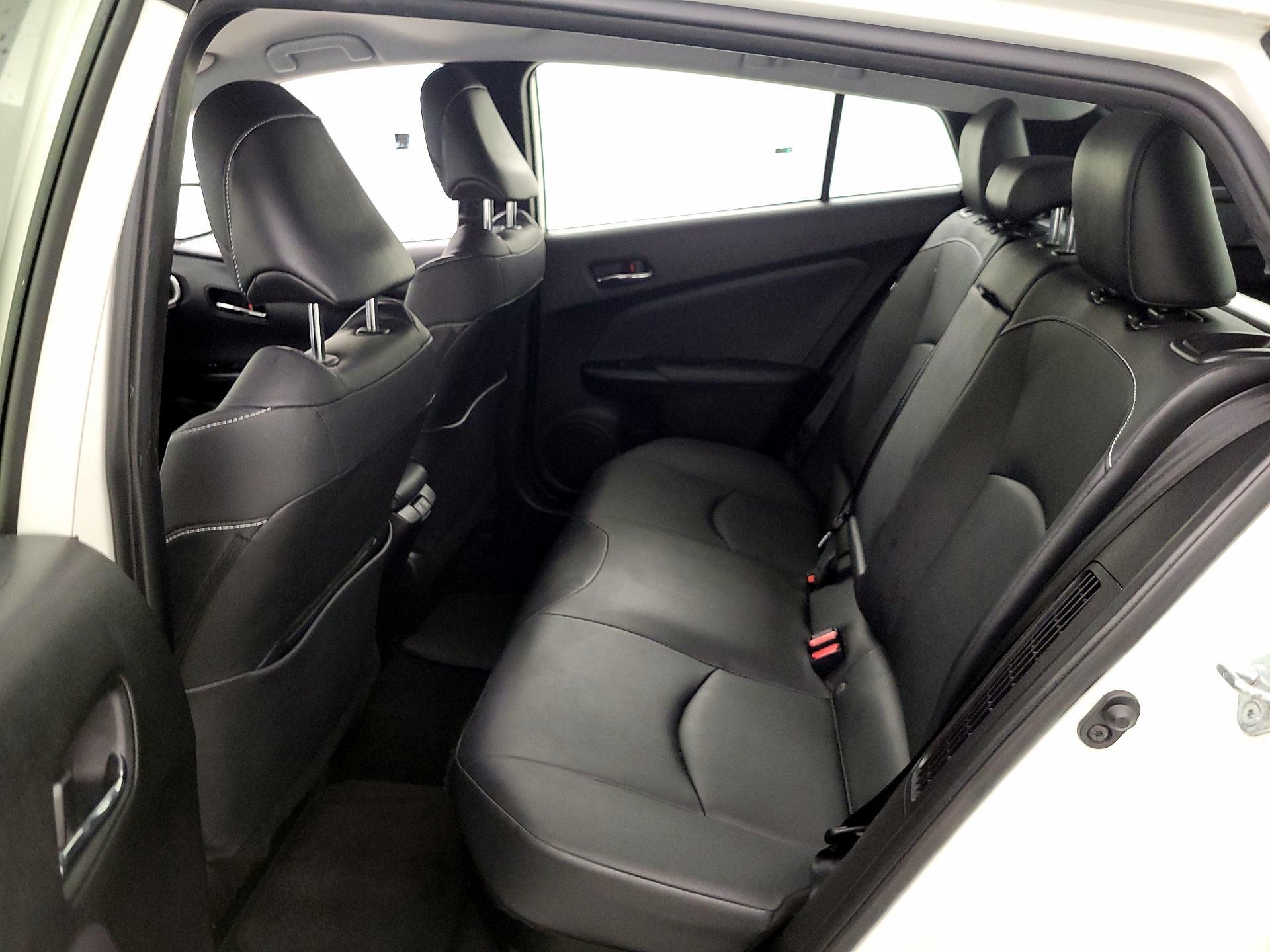 Thumbnail: 2020 Toyota Prius Prime - 20