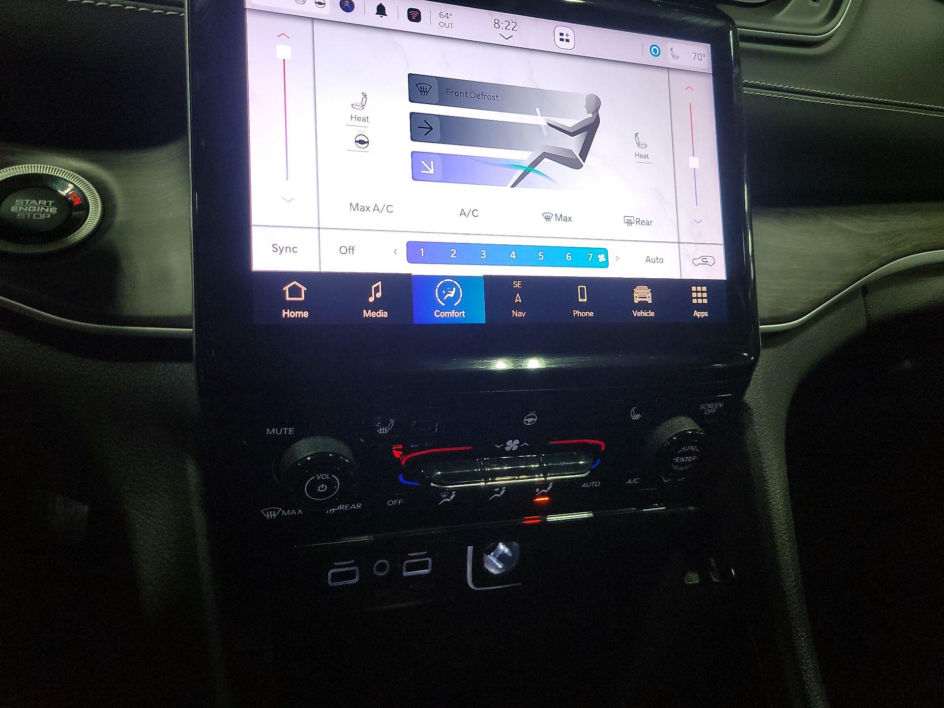 Thumbnail: 2023 Jeep Grand Cherokee - 16