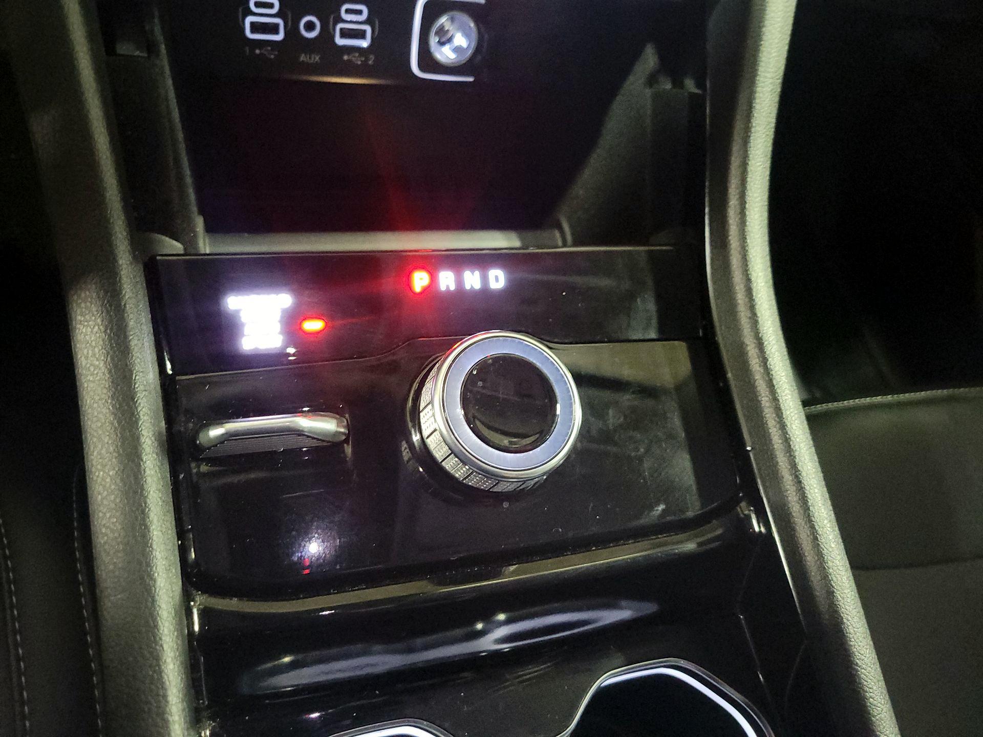 Thumbnail: 2023 Jeep Grand Cherokee - 17