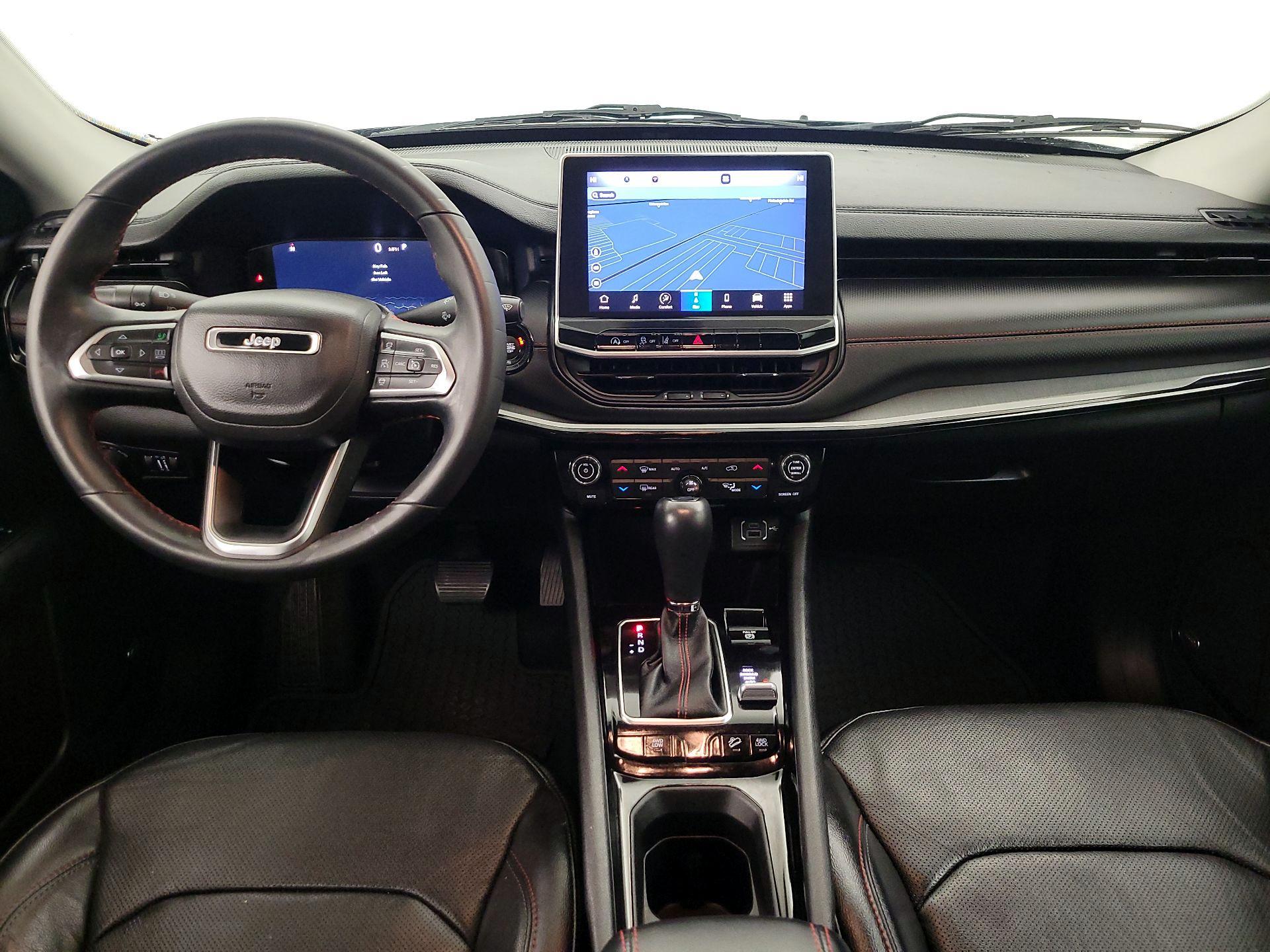 Thumbnail: 2022 Jeep Compass - 9