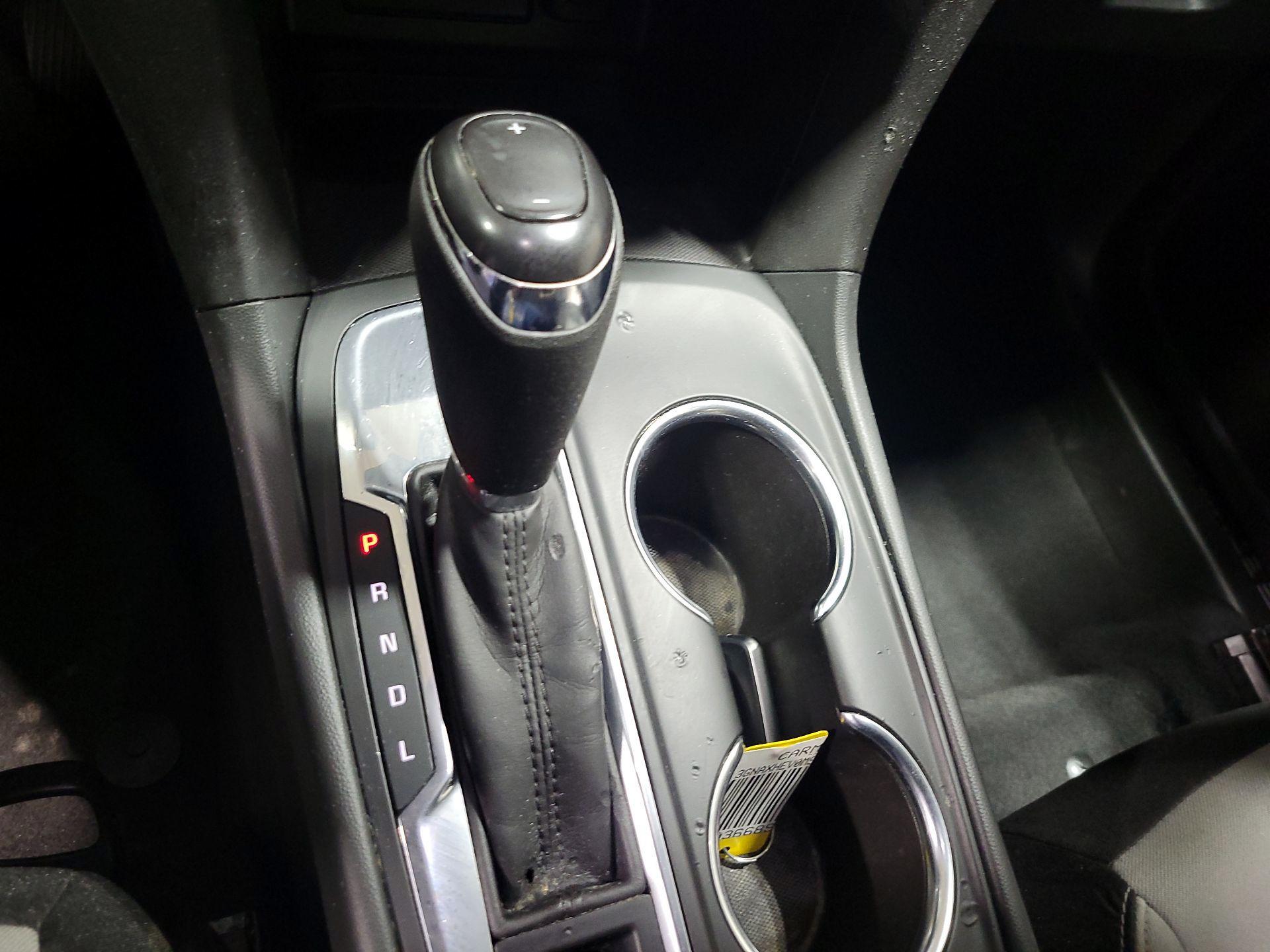 Thumbnail: 2021 Chevrolet Equinox - 17