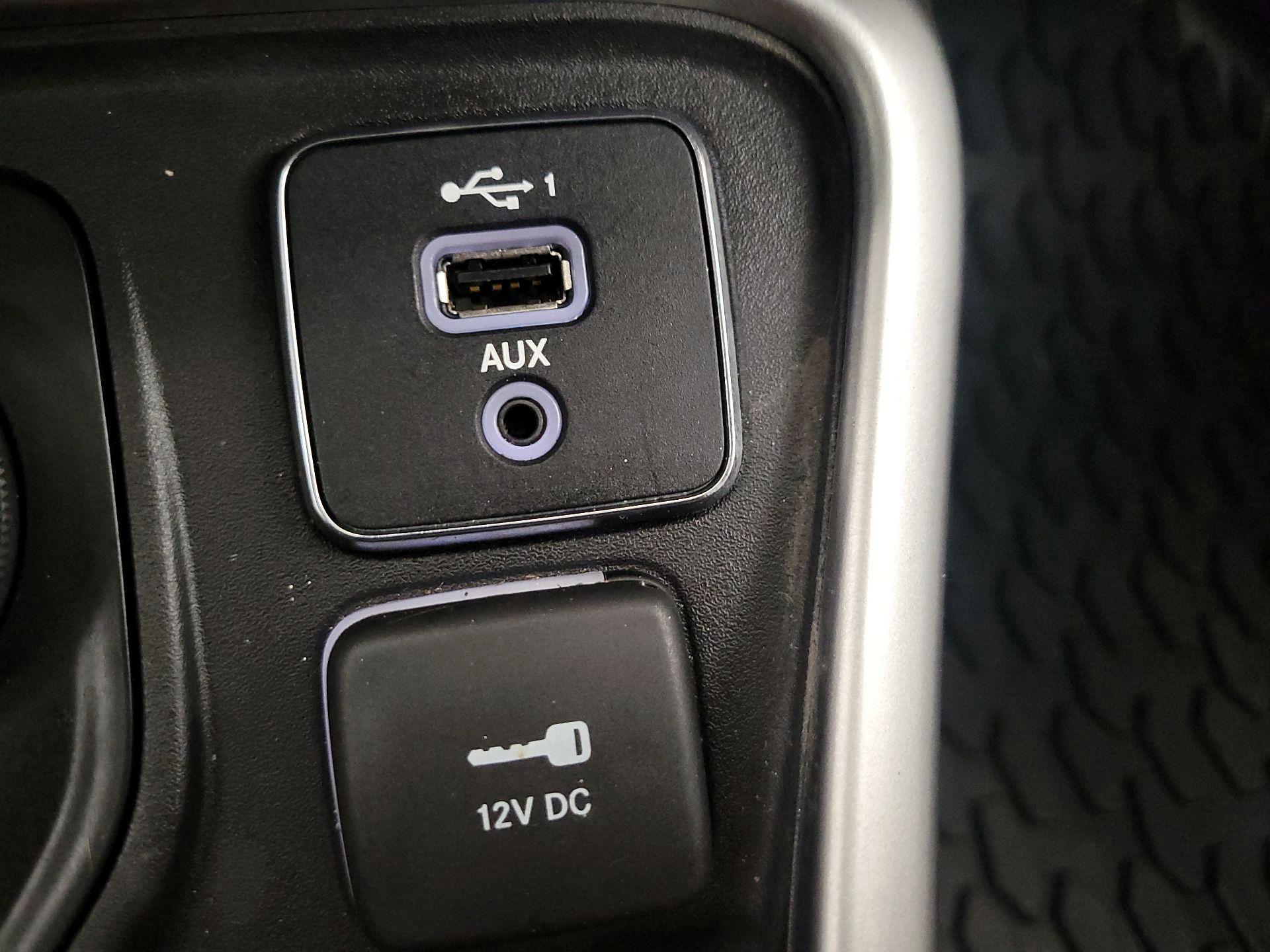 Thumbnail: 2021 Jeep Compass - 18