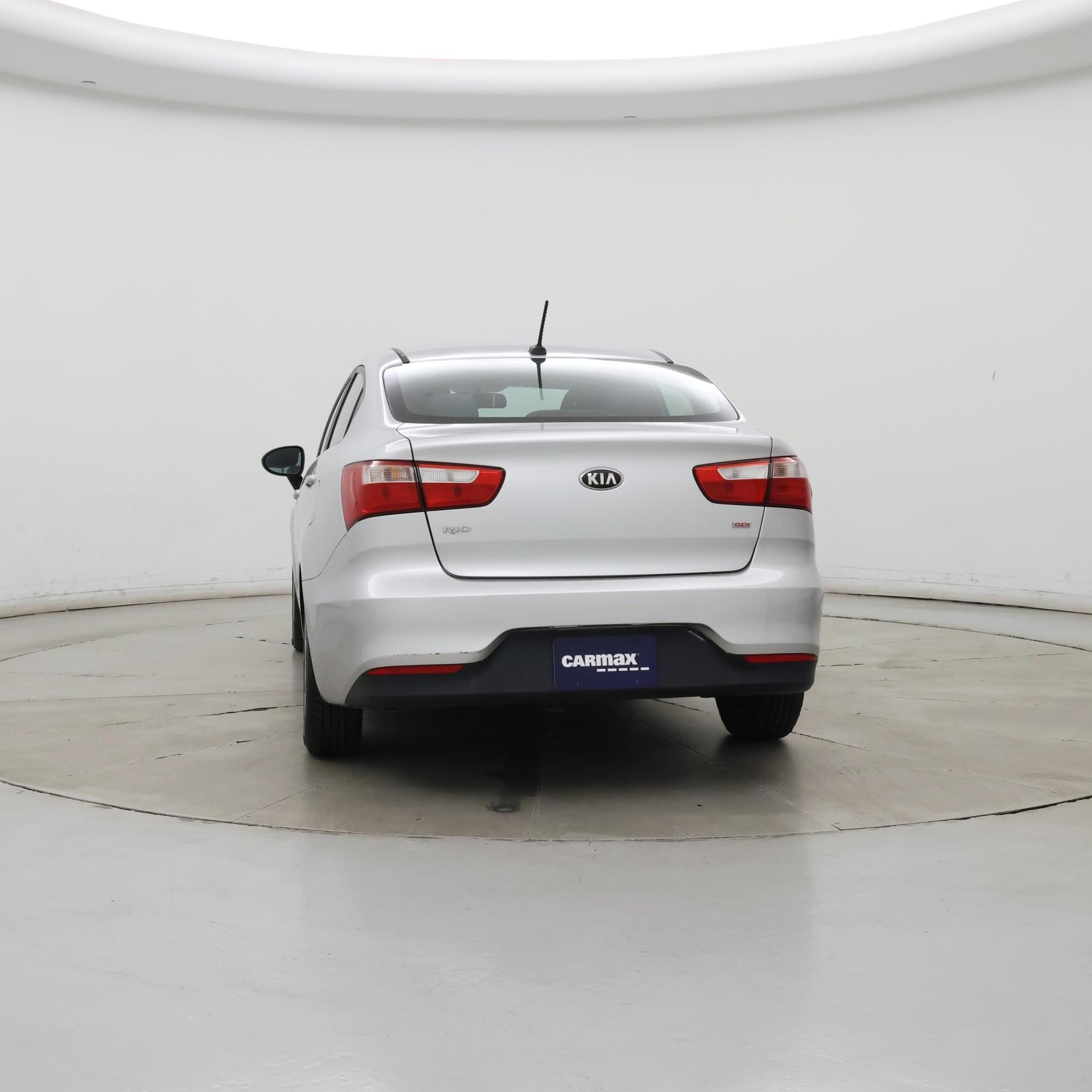 Thumbnail: 2016 Kia Rio - 6