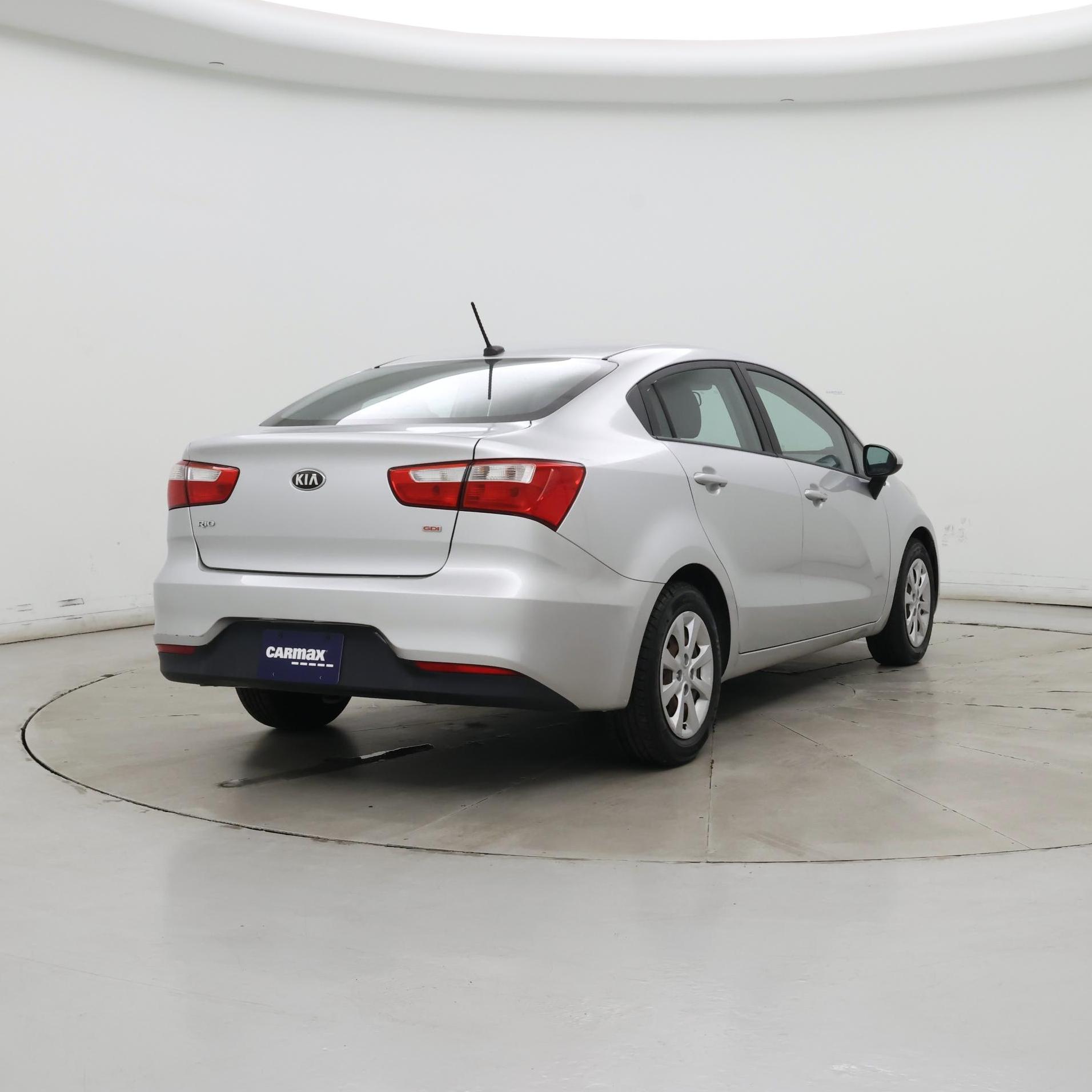 Thumbnail: 2016 Kia Rio - 8