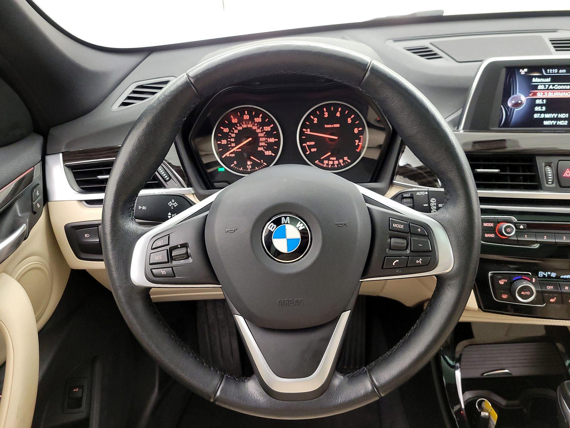 Thumbnail: 2016 BMW X1 - 10