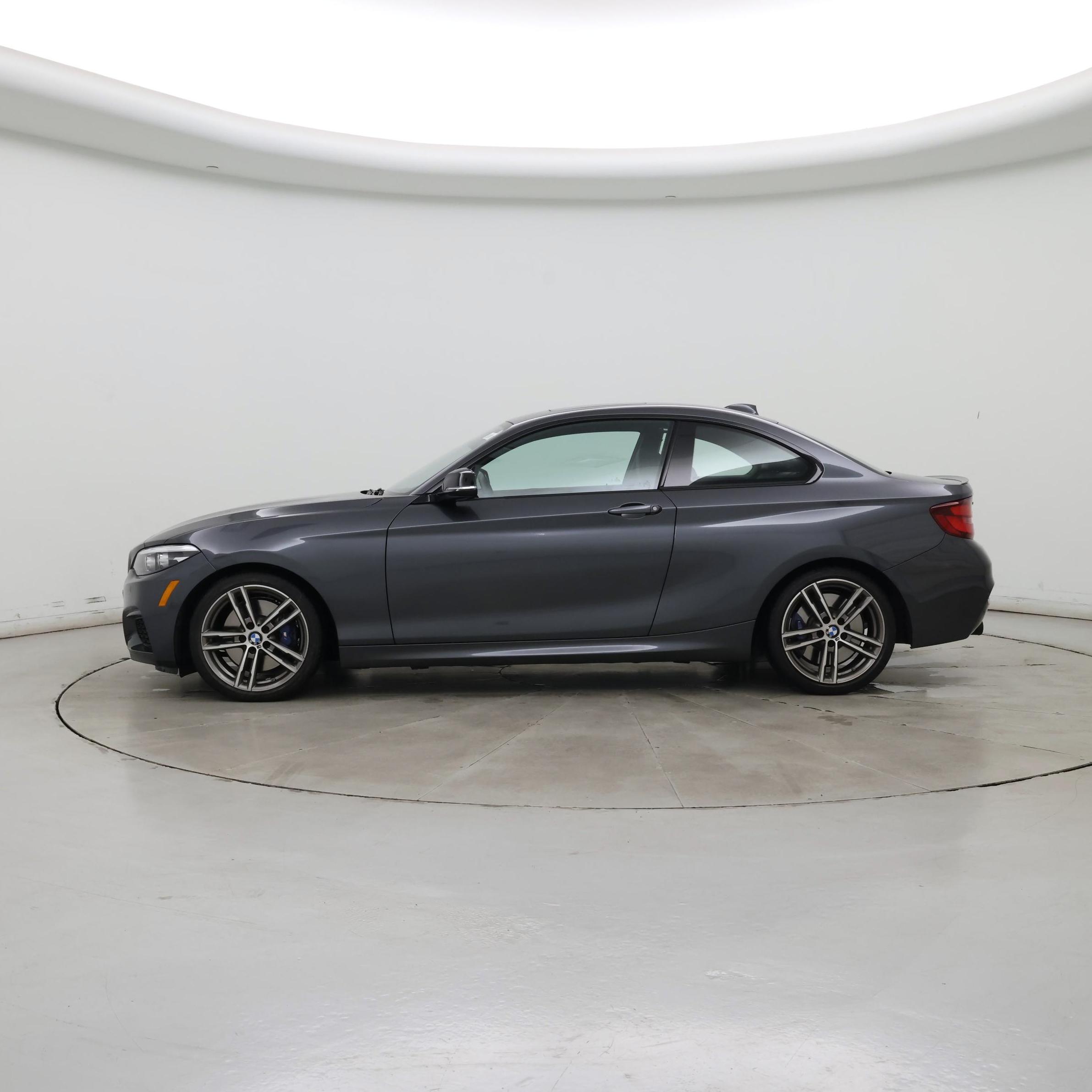 Thumbnail: 2021 BMW 2 Series - 3