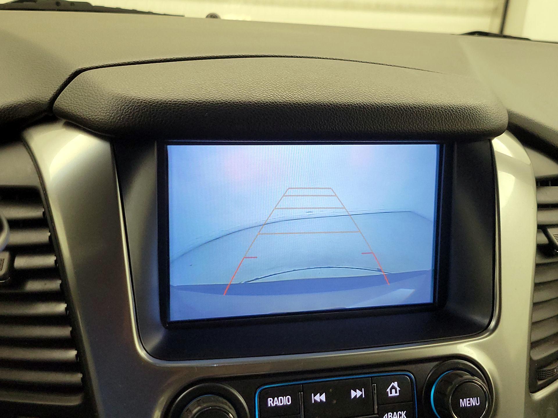 Thumbnail: 2019 Chevrolet Tahoe - 15