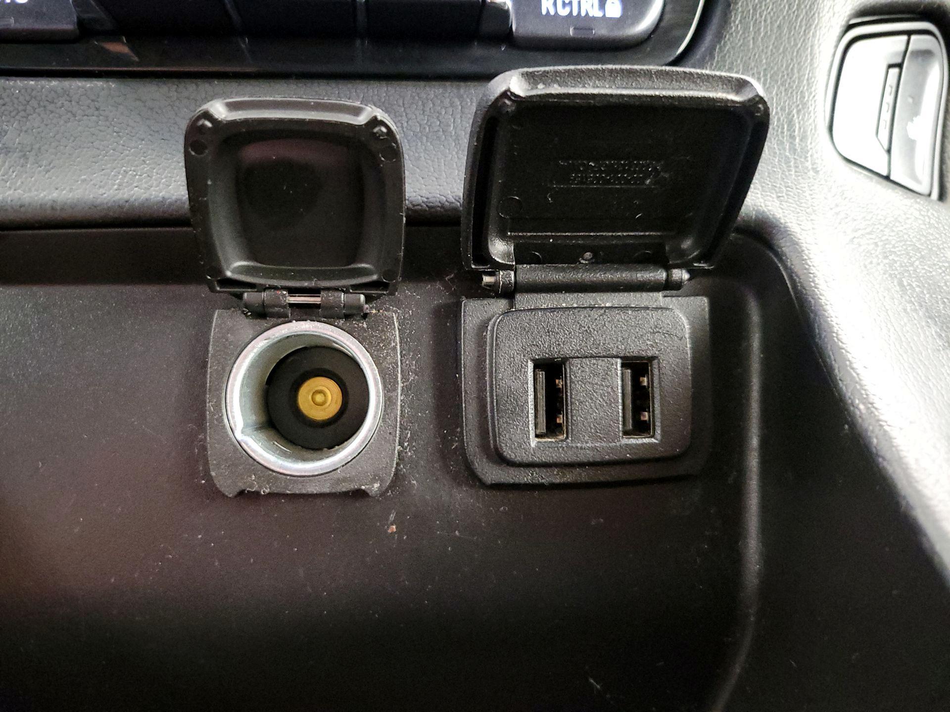 Thumbnail: 2019 Chevrolet Tahoe - 19