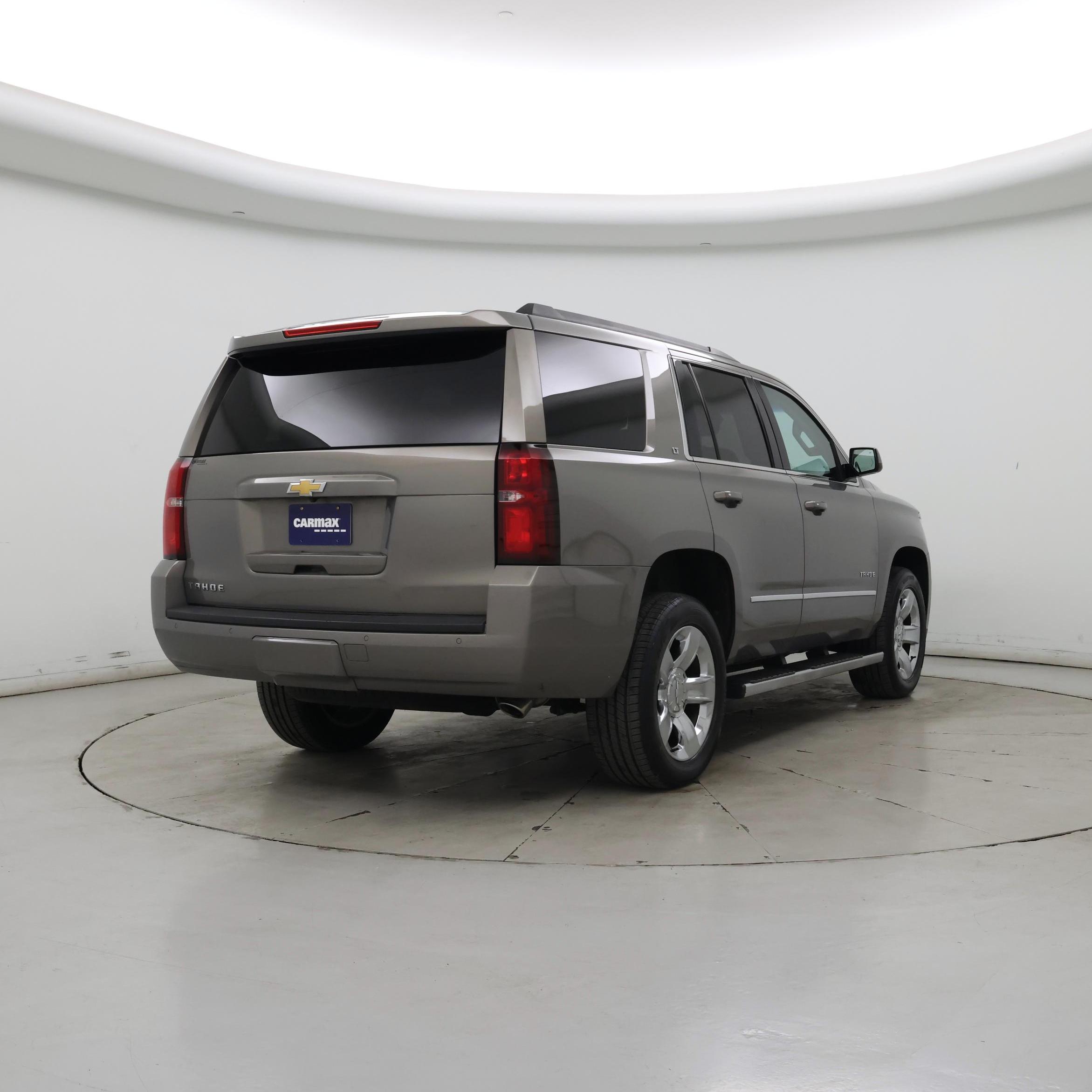 Thumbnail: 2019 Chevrolet Tahoe - 8