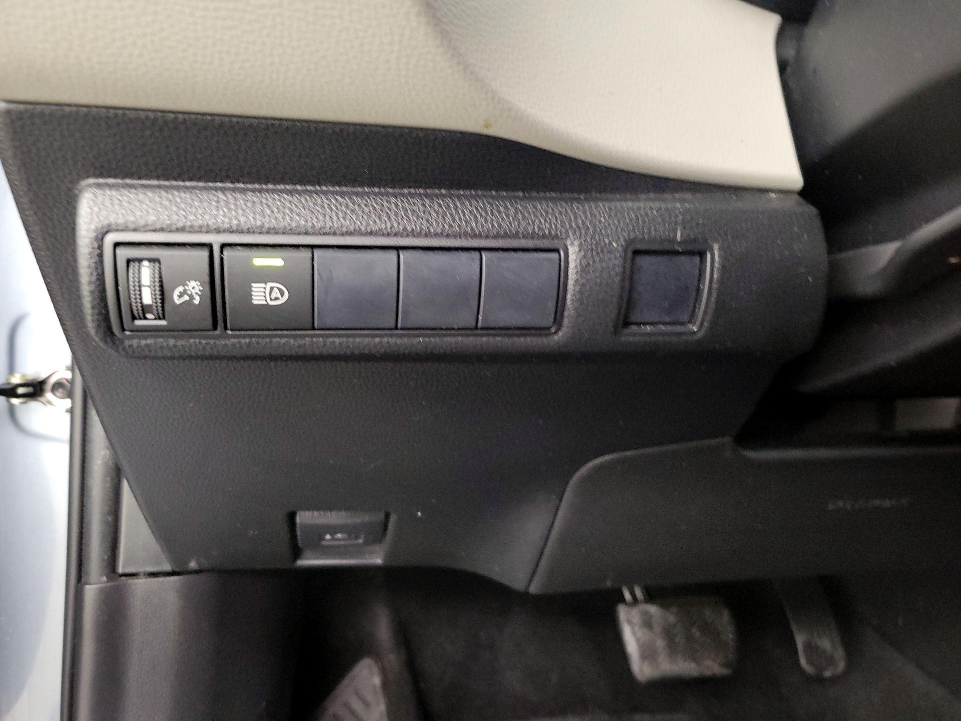 Thumbnail: 2020 Toyota Corolla - 13