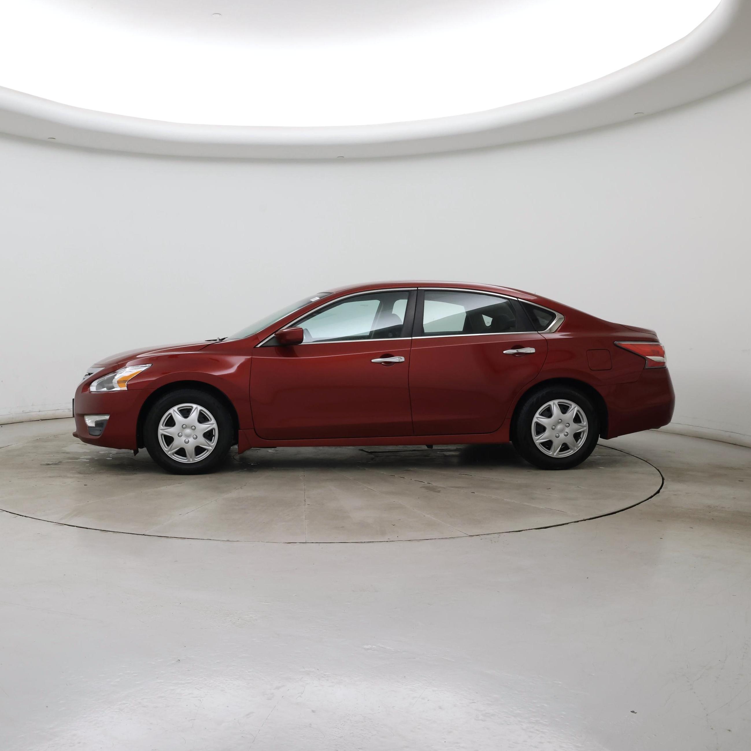 Thumbnail: 2014 Nissan Altima - 3