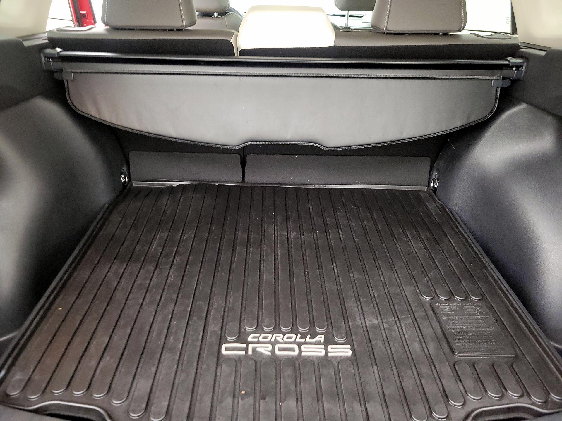 Thumbnail: 2022 Toyota Corolla Cross - 20