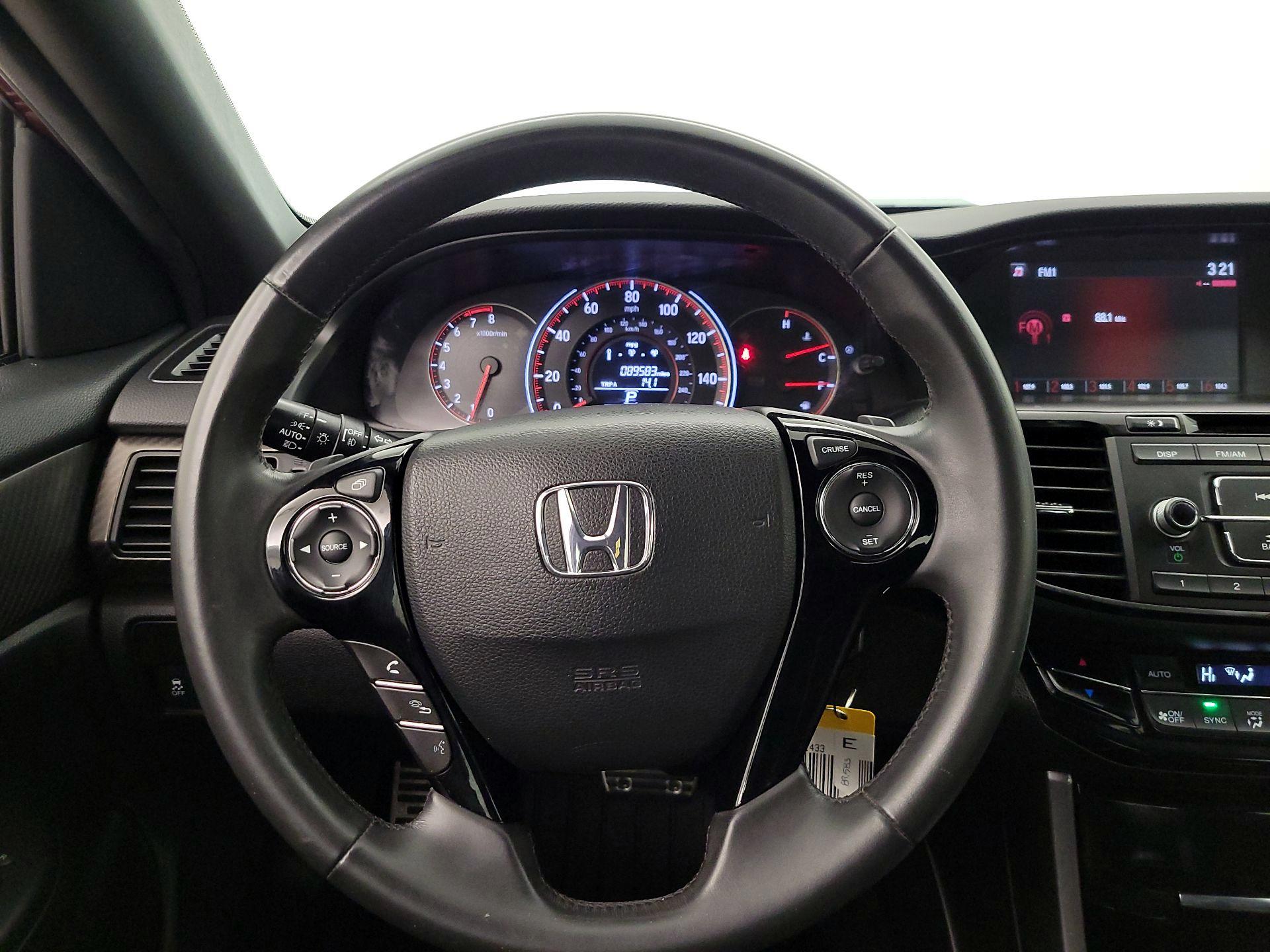 Thumbnail: 2016 Honda Accord - 10
