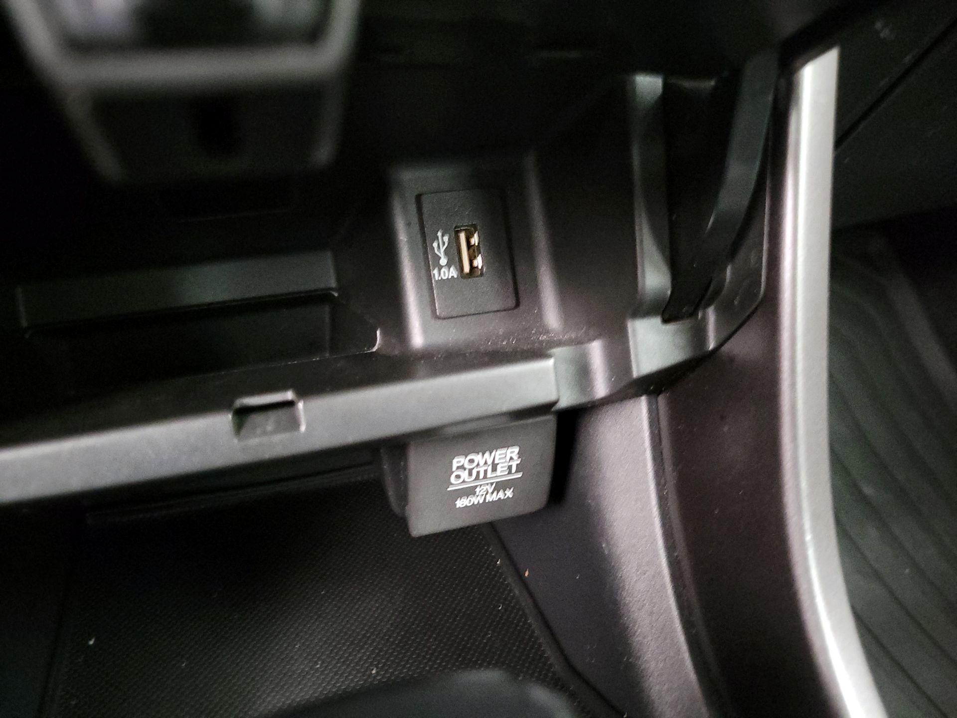 Thumbnail: 2016 Honda Accord - 17