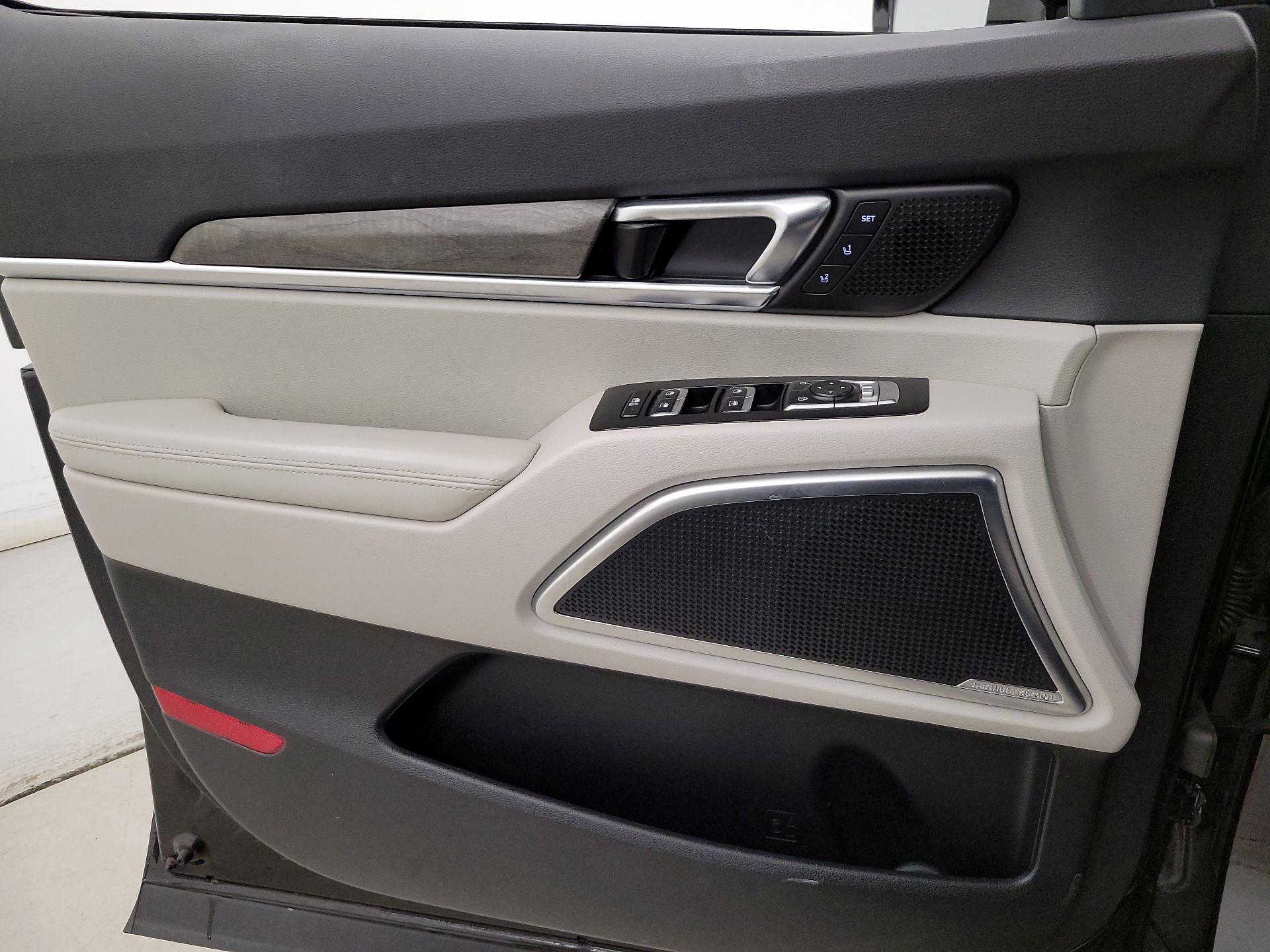 Thumbnail: 2022 Kia Telluride - 12