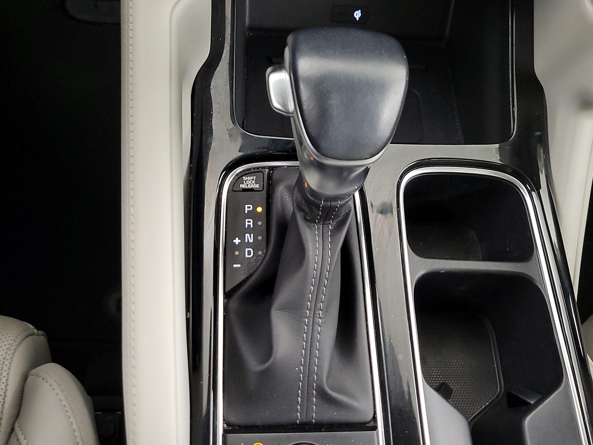 Thumbnail: 2022 Kia Telluride - 18