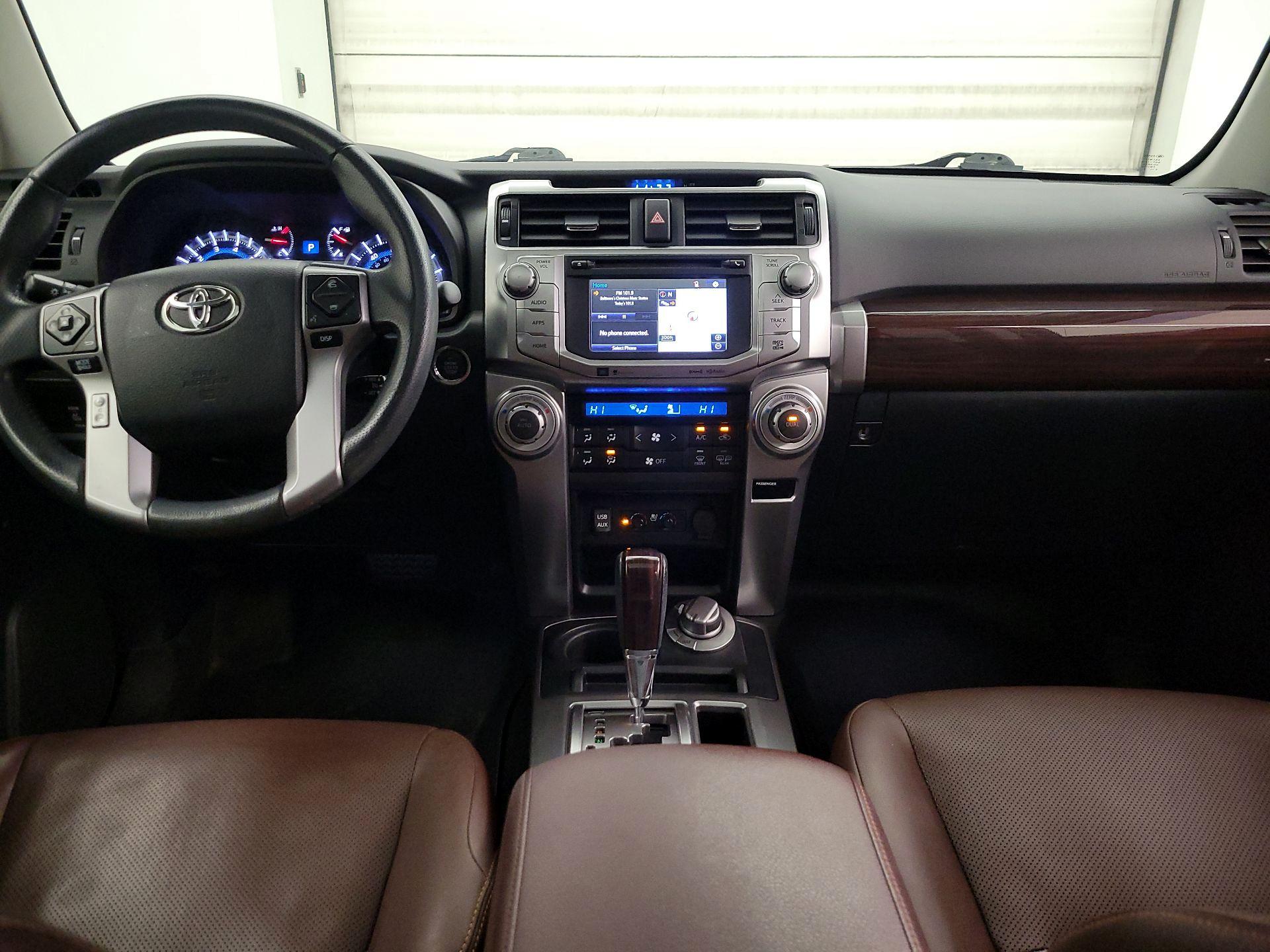 Thumbnail: 2016 Toyota 4Runner - 9