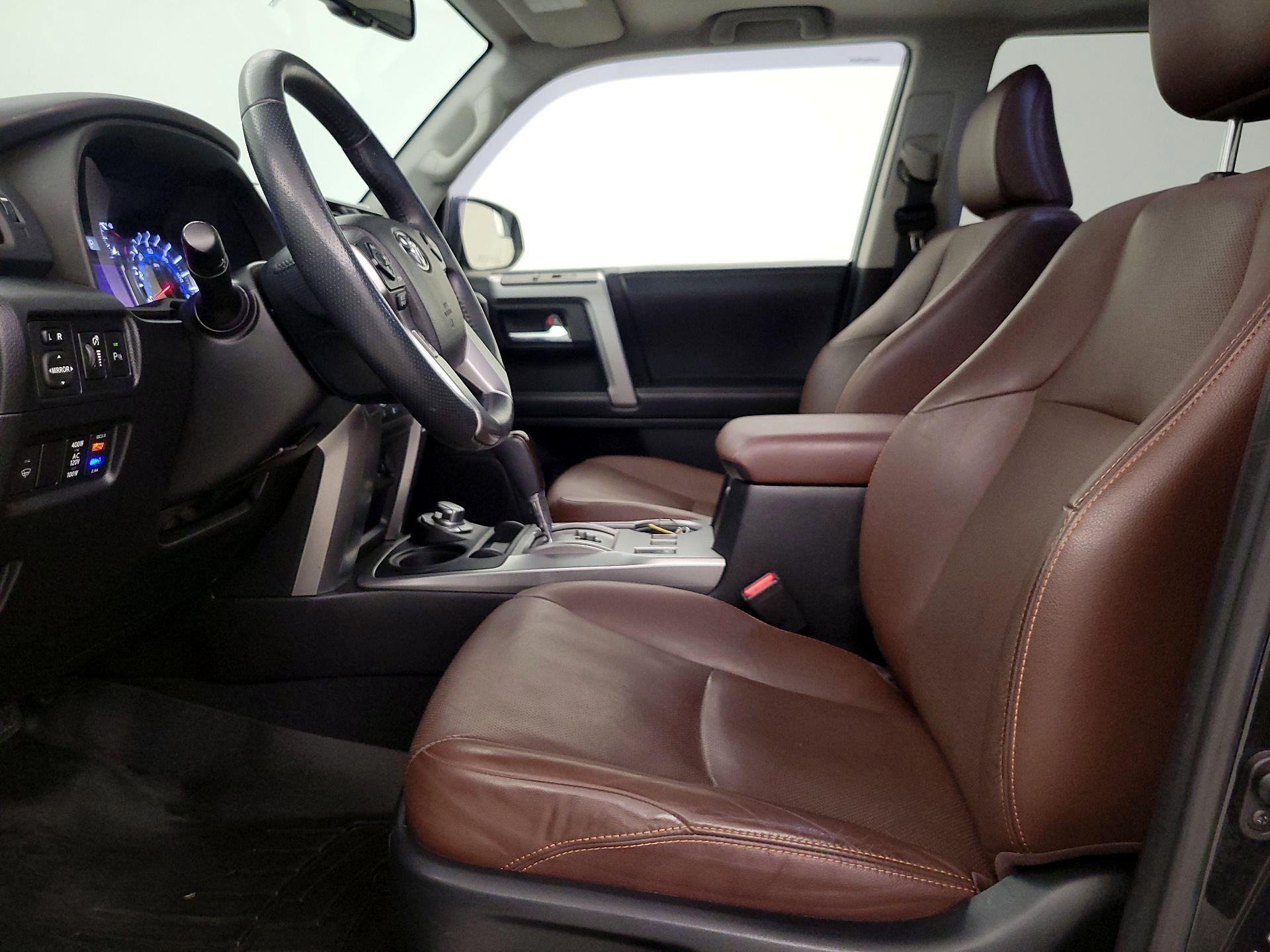 Thumbnail: 2016 Toyota 4Runner - 11